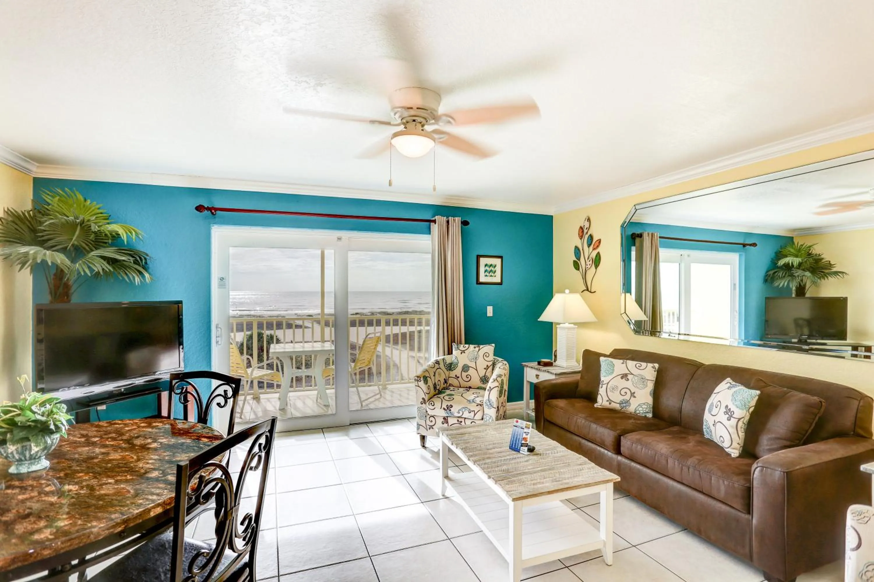 South Beach Condo Hotel by Travel Resort Services, Inc.