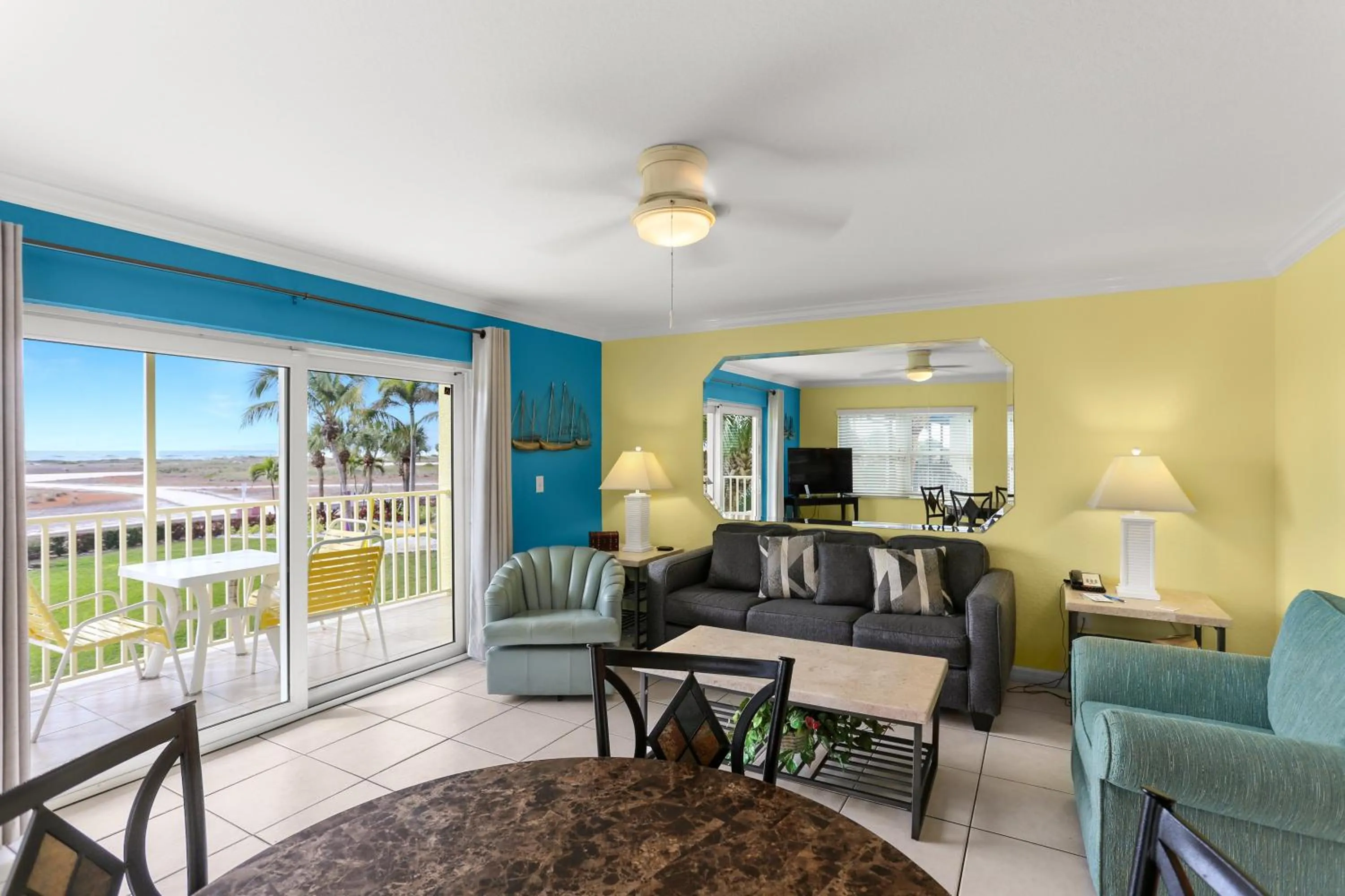 South Beach Condo Hotel by Travel Resort Services, Inc.