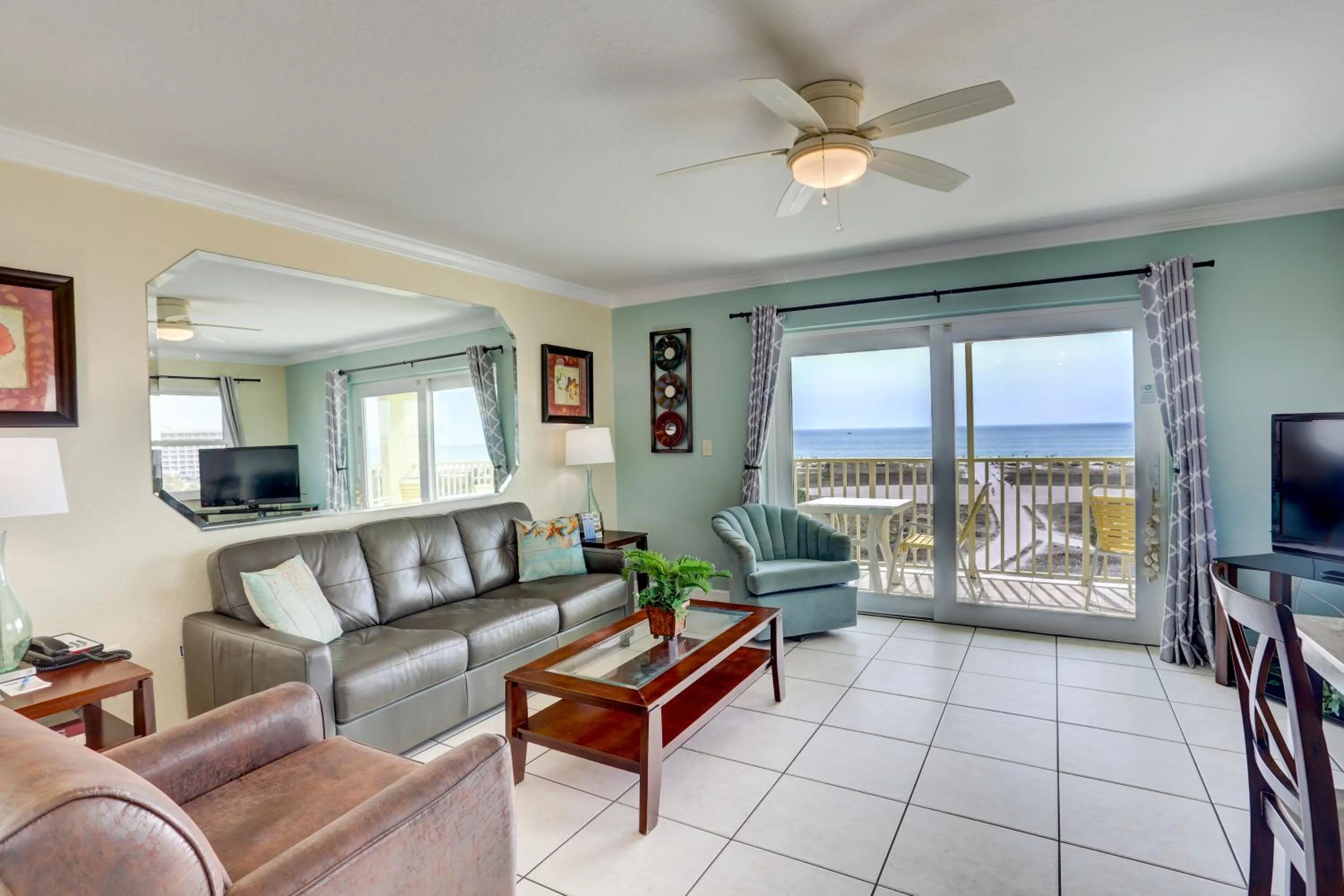 South Beach Condo Hotel by Travel Resort Services, Inc.