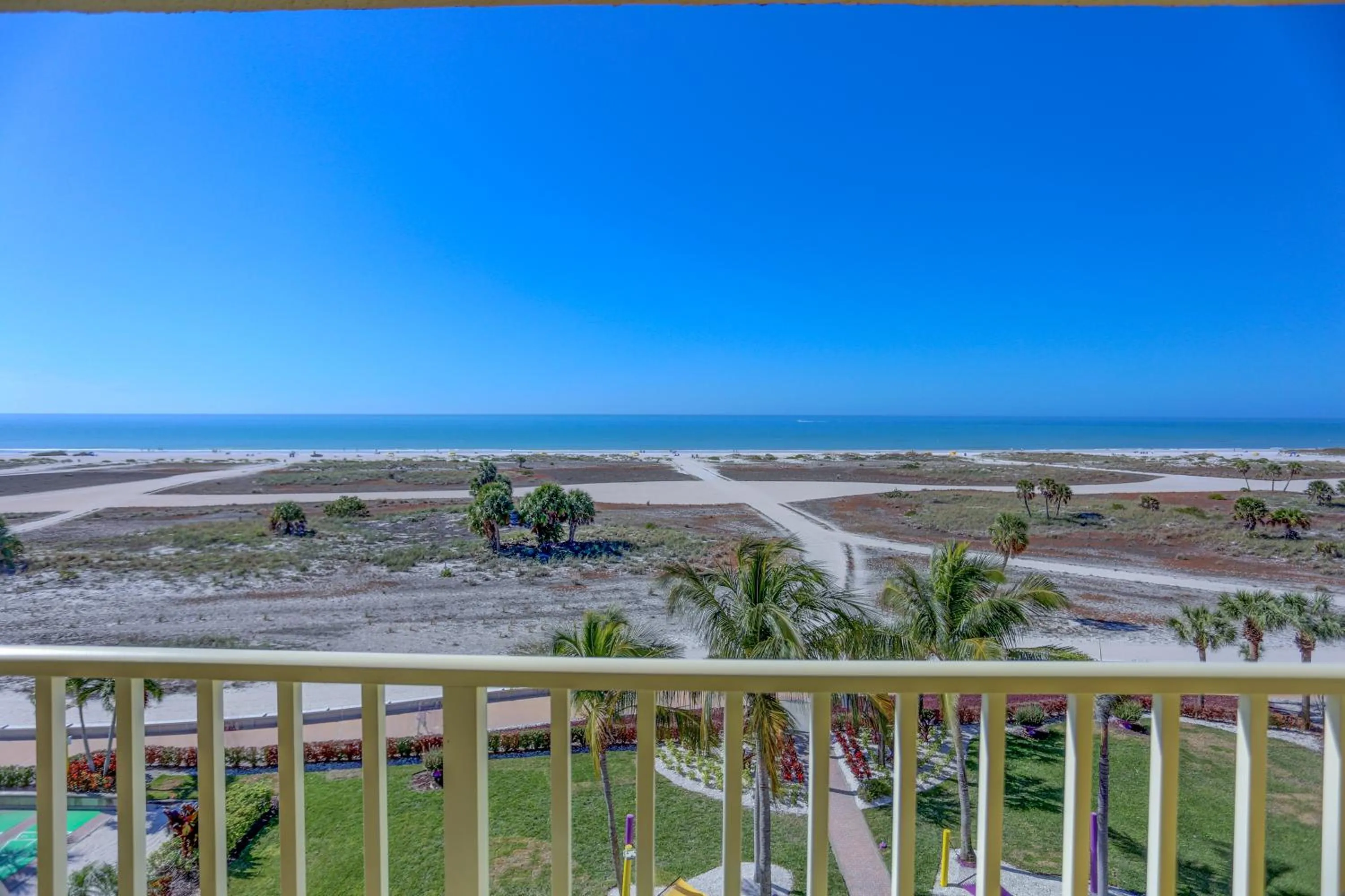 South Beach Condo Hotel by Travel Resort Services, Inc.