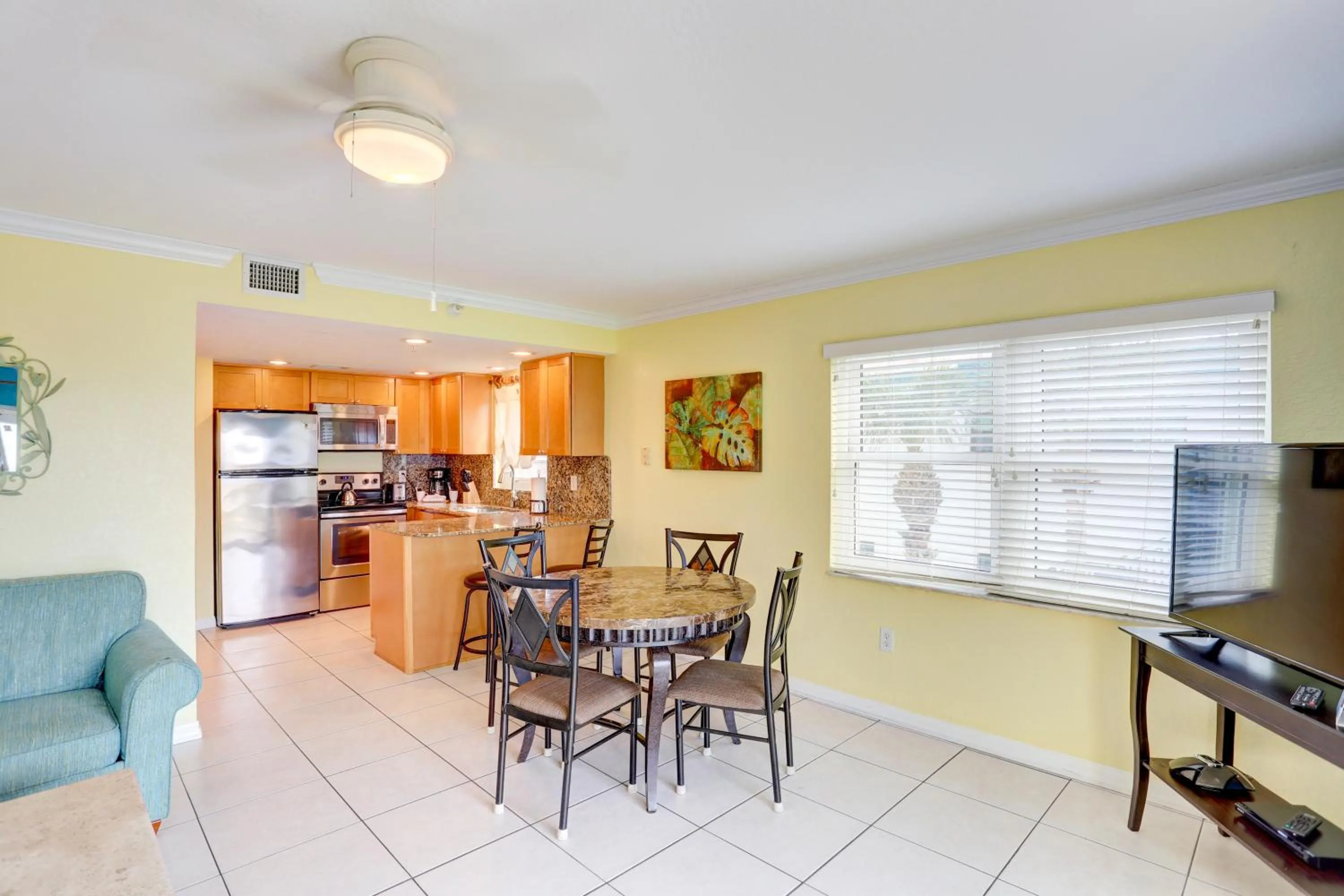 South Beach Condo Hotel by Travel Resort Services, Inc.