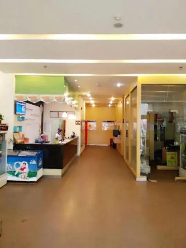 Lobby or reception in 7Days Inn Xi'an Northwest University North Gate Lobby or reception in 7Days Inn Xi'an Northwest University North Gate