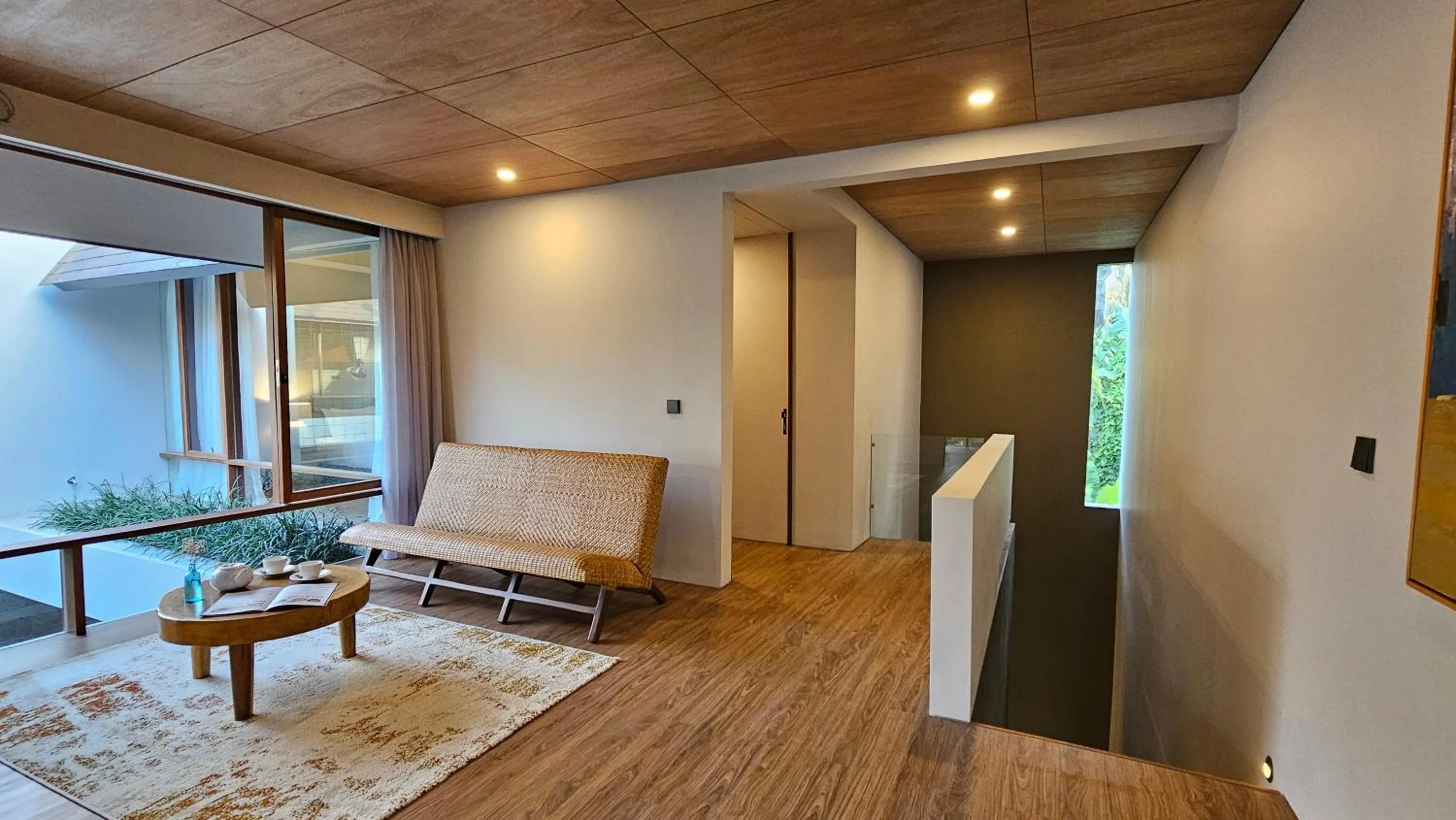 Living room in Pulang Villas Pererenan by Nakula