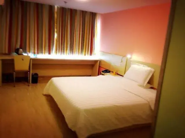Bedroom, Bed in 7Days Inn Xi'an North Street Subway Station Lianhu Park Bedroom, Bed in 7Days Inn Xi'an North Street Subway Station Lianhu Park