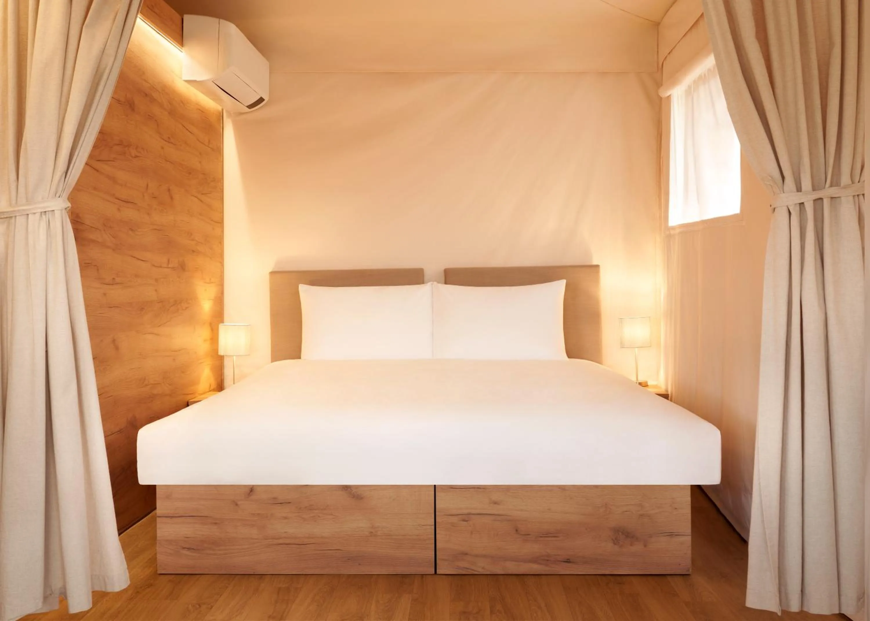 Bed in Starville