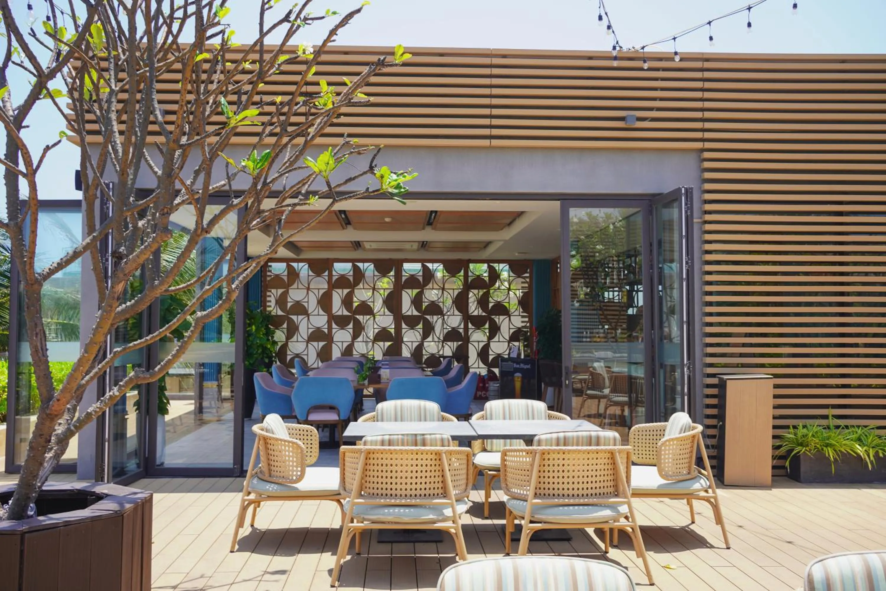 Restaurant/places to eat in Seascape Villas In Long Beach Cam Ranh