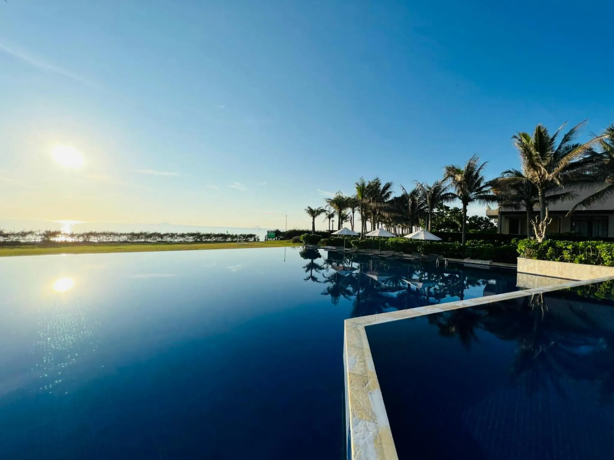Swimming pool in Seascape Villas In Long Beach Cam Ranh