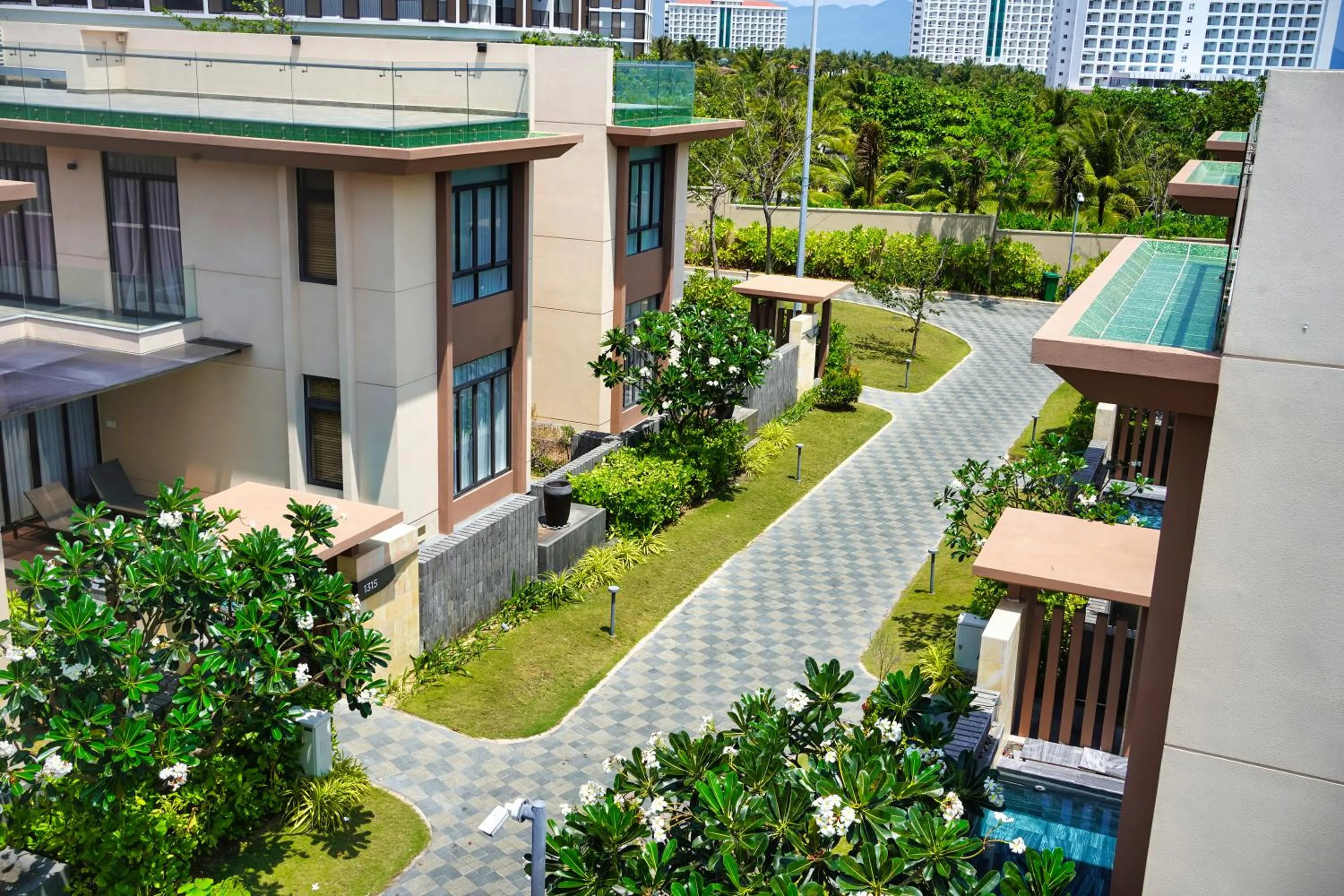 Property building in Seascape Villas In Long Beach Cam Ranh
