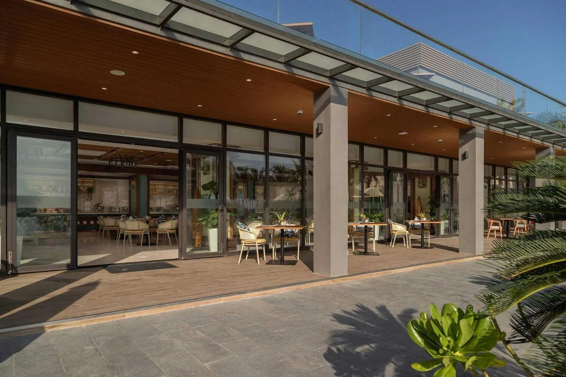 Restaurant/places to eat in Seascape Villas In Long Beach Cam Ranh