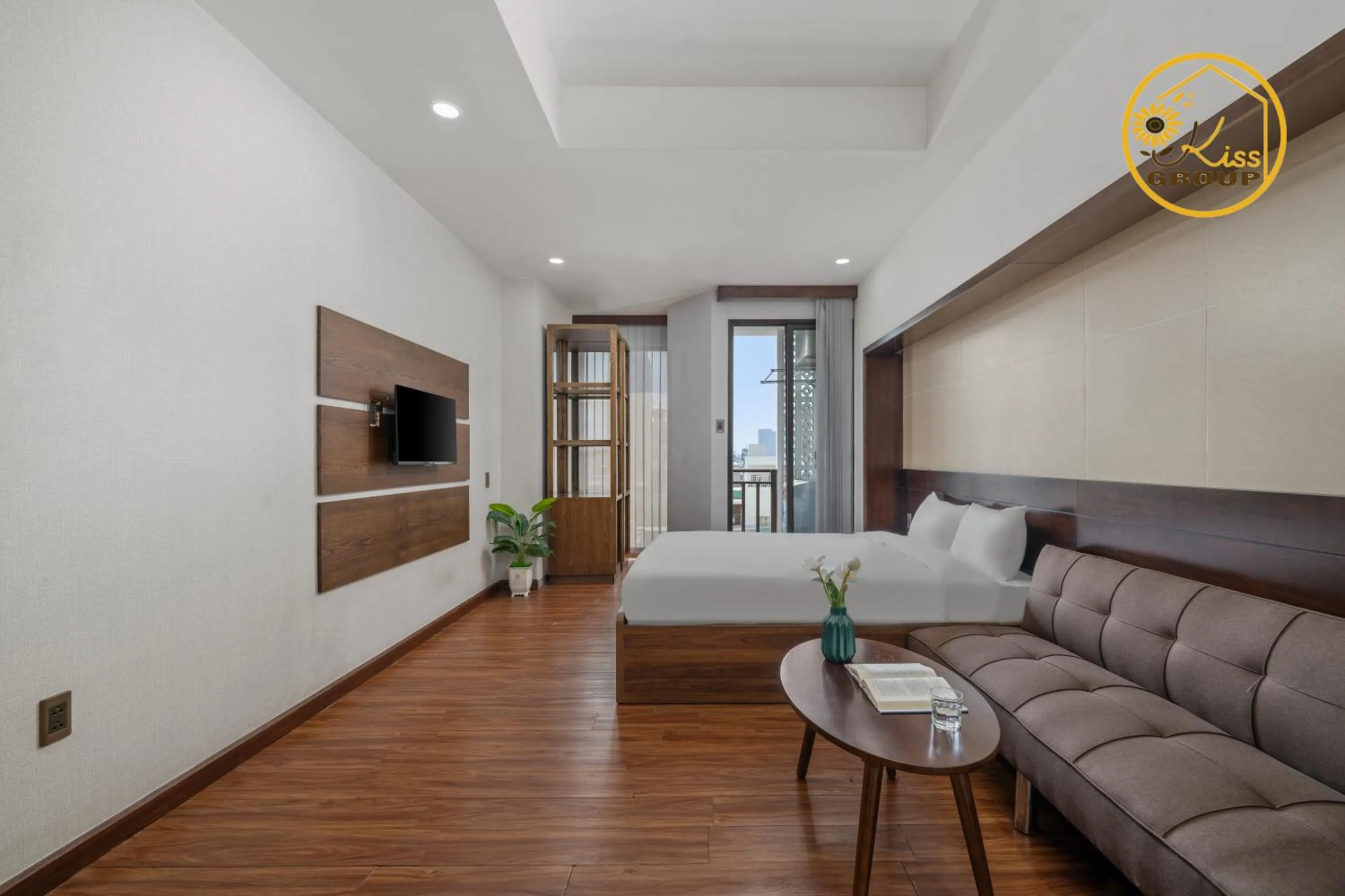 Photo of the whole room in Tokyo Boutique Front Beach Hotel