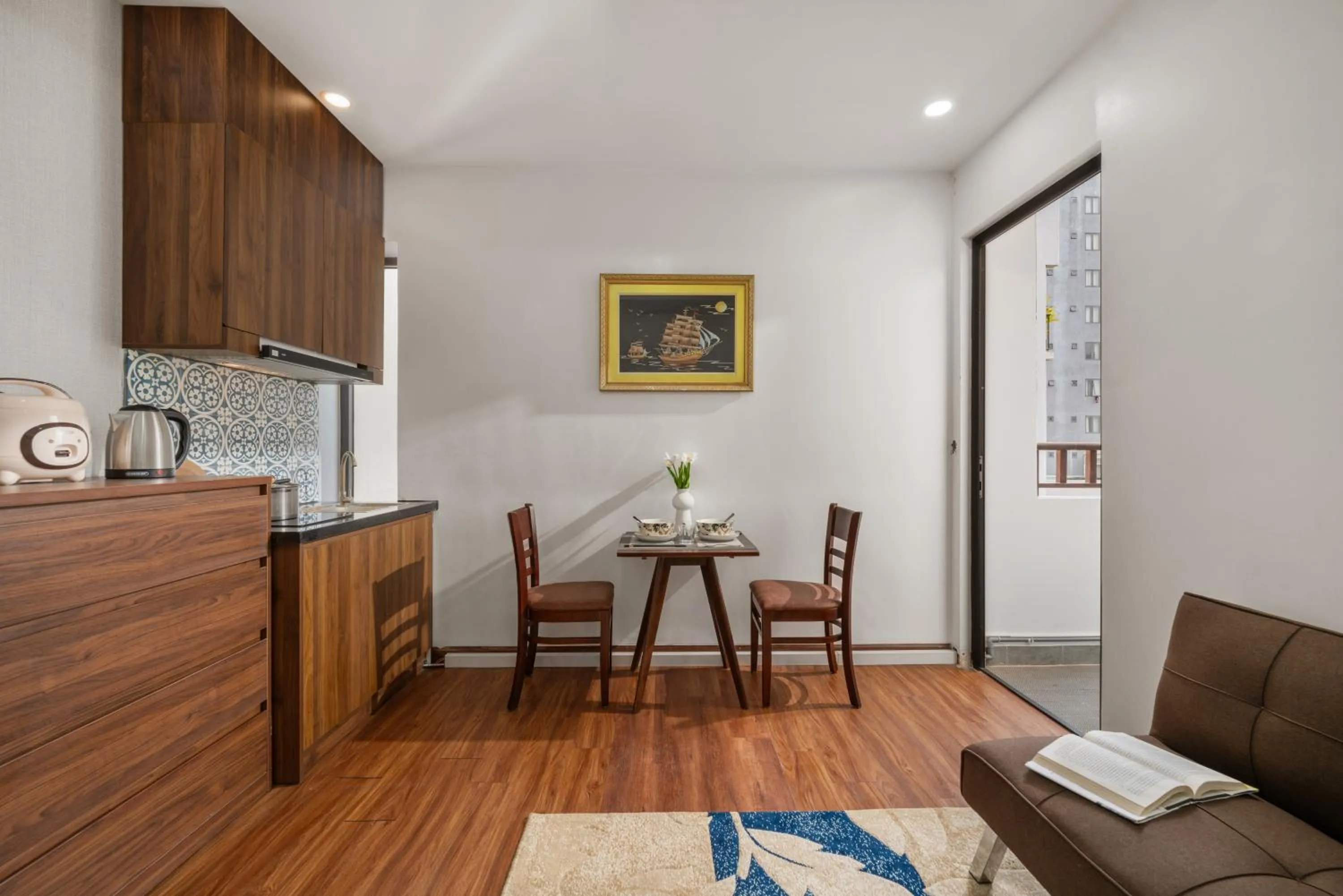 stove in Tokyo Boutique Front Beach Hotel