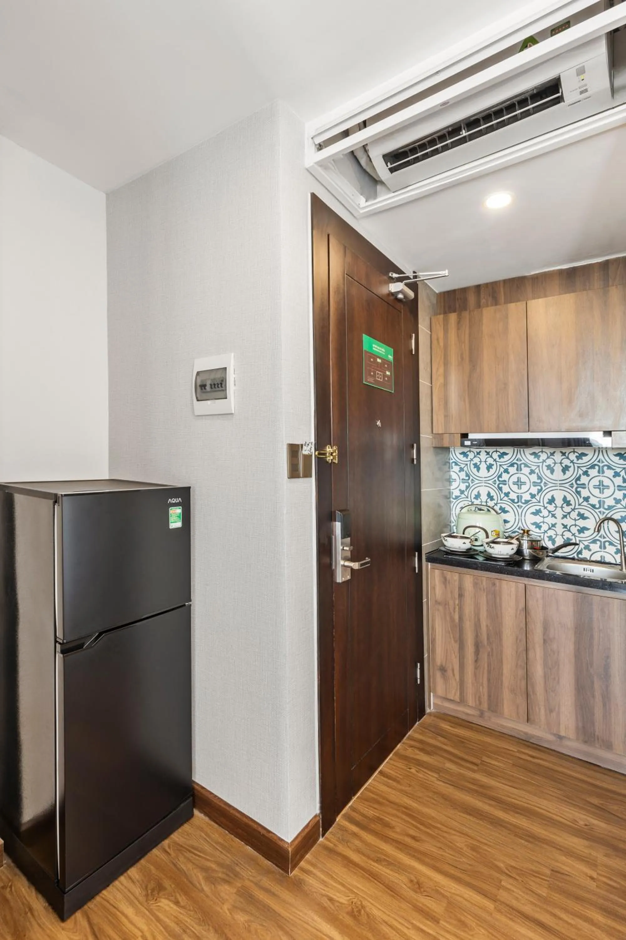 stove in Tokyo Boutique Front Beach Hotel