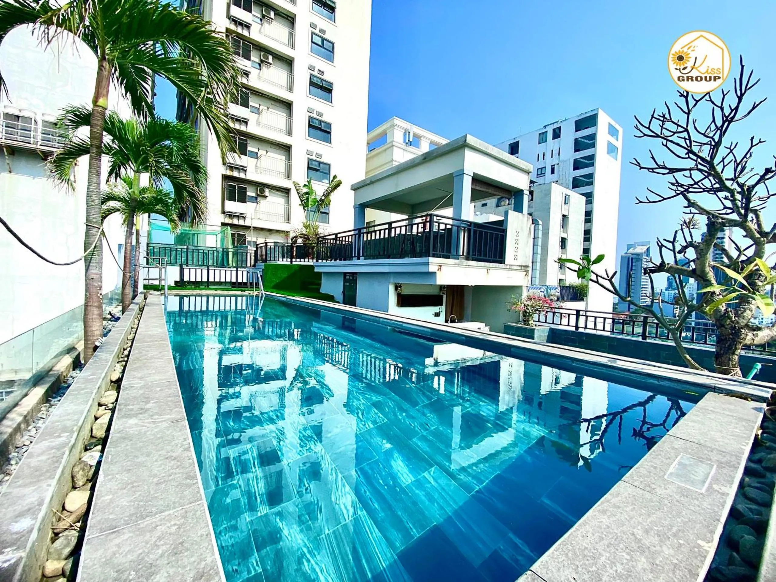 Swimming pool in Tokyo Boutique Front Beach Hotel