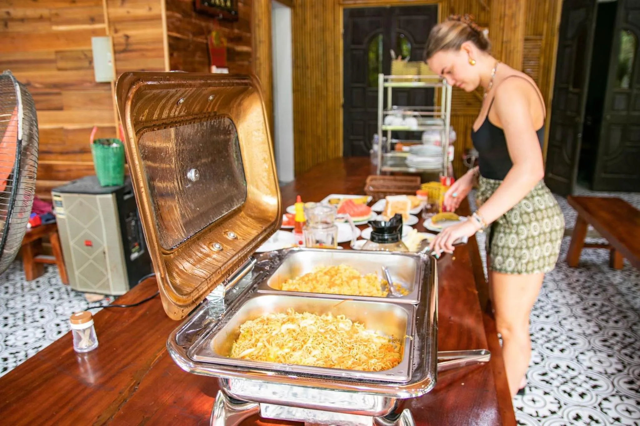 Kitchen or kitchenette in Cao Thạch Homestay