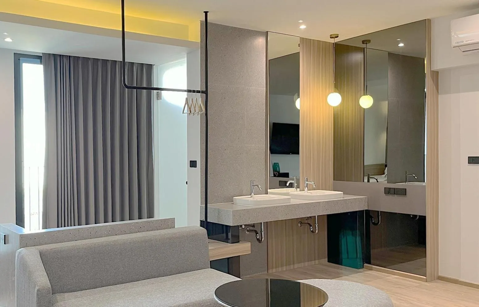 Seating area in Hatyai Midtown Hotel