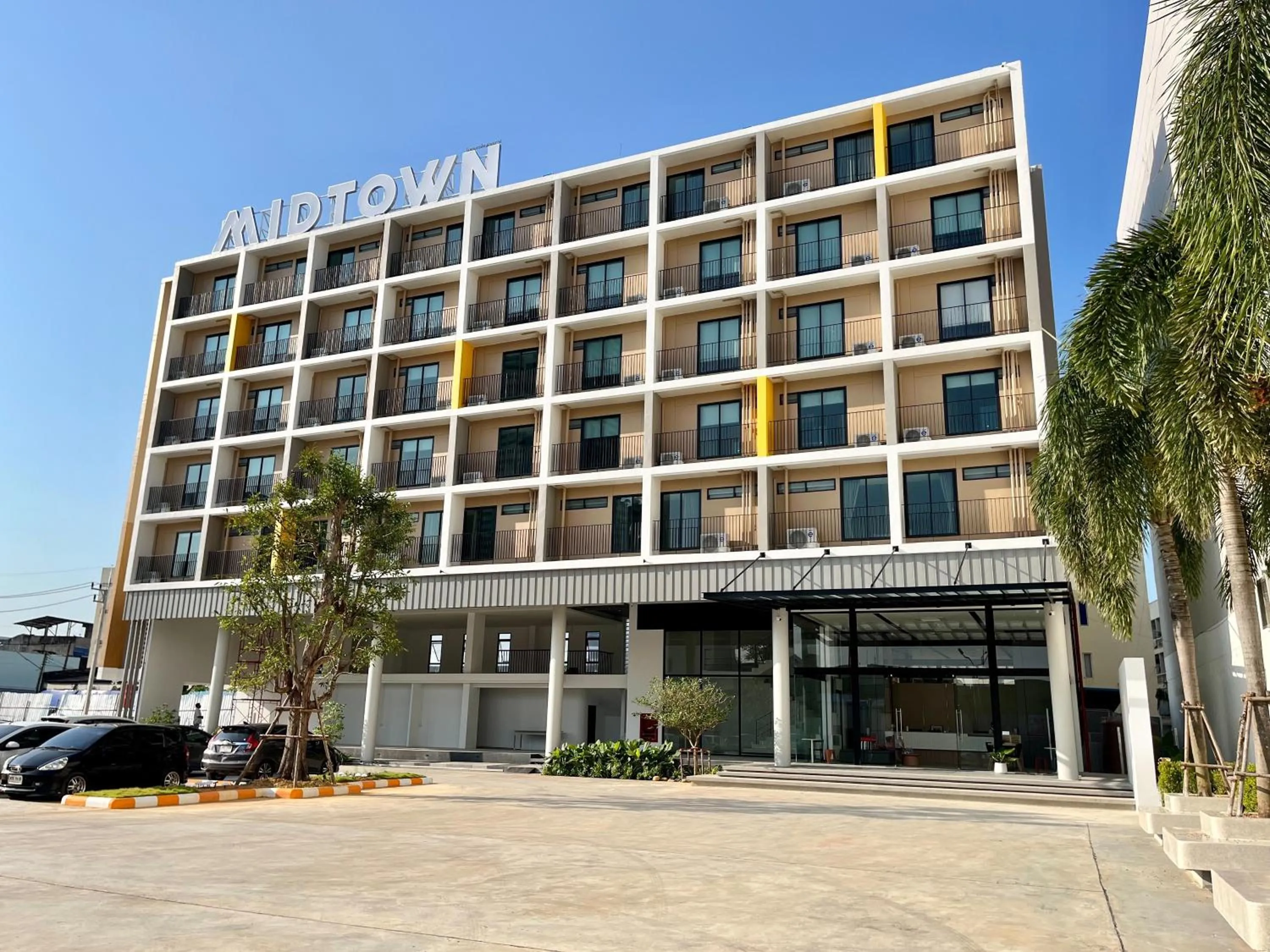 Property building in Hatyai Midtown Hotel