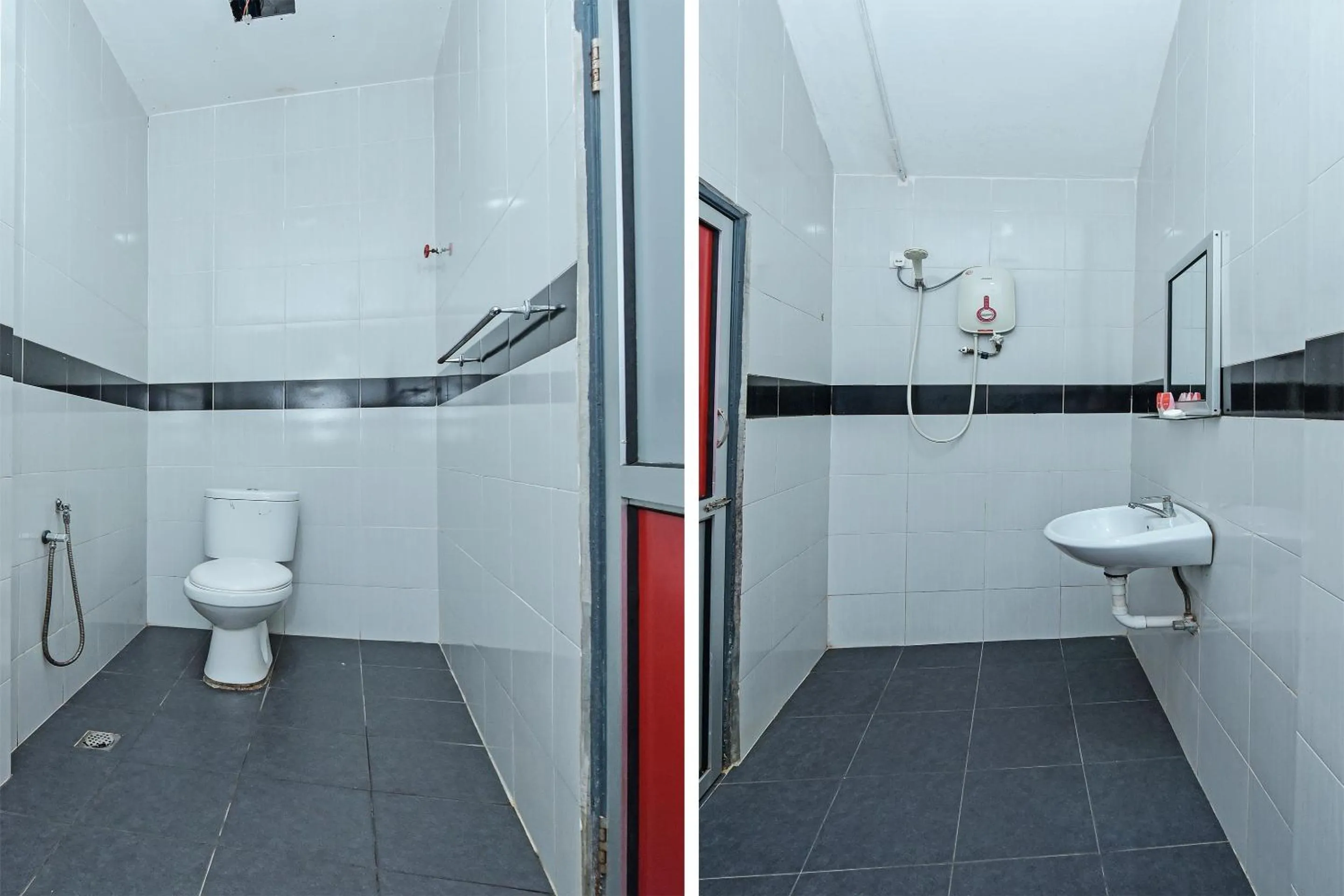 Bathroom in Hotel O Senyum Inn