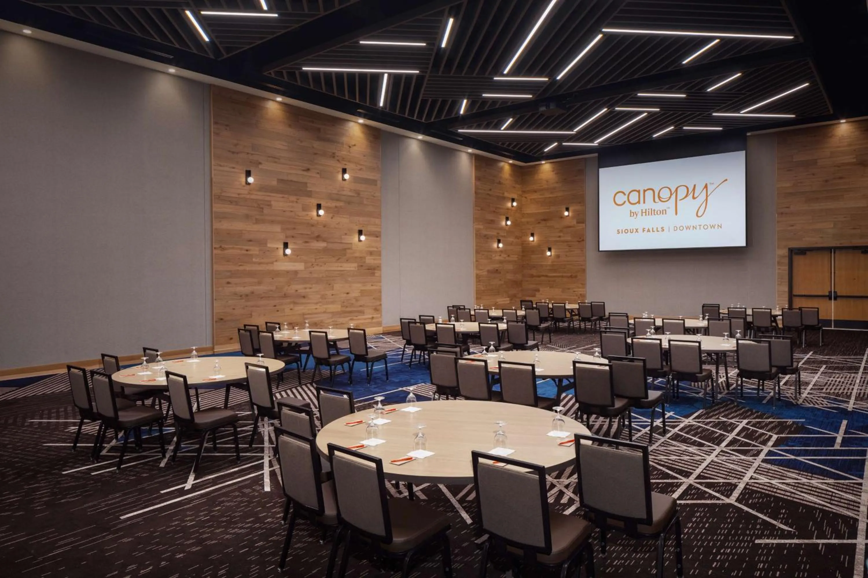 Meeting/conference room in Canopy By Hilton Sioux Falls Downtown