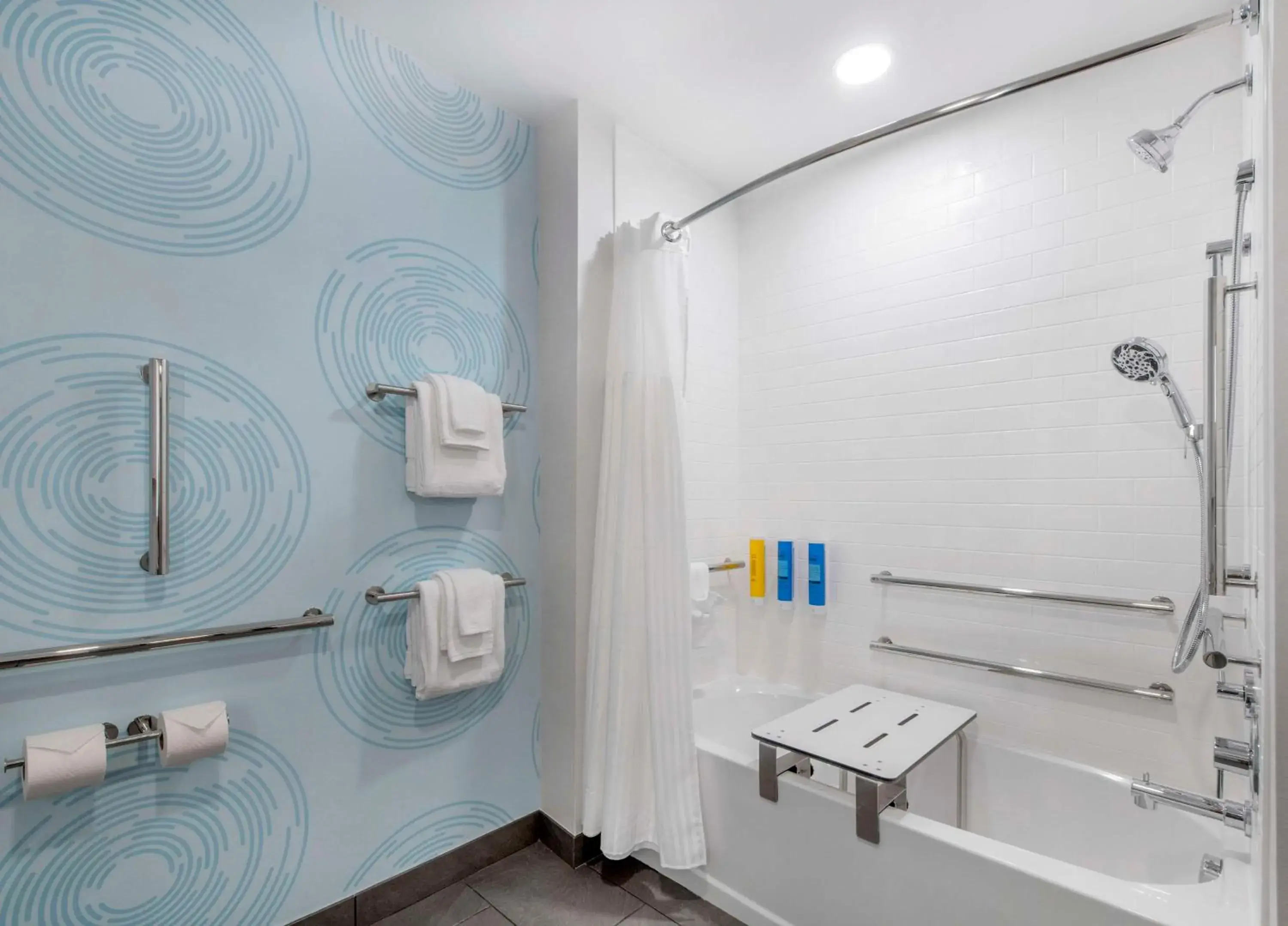 Bathroom in Tru by Hilton Wilmington Wrightsville Beach Bathroom in Tru by Hilton Wilmington Wrightsville Beach