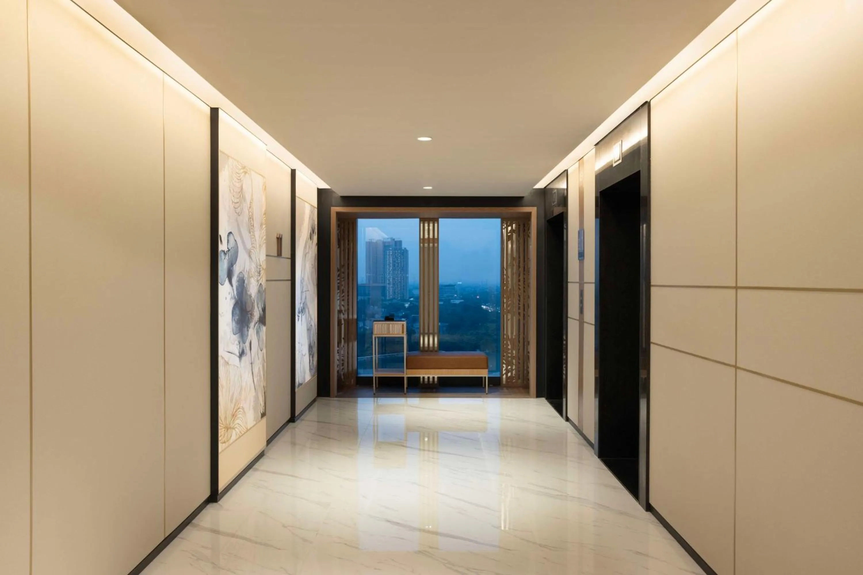 Lobby or reception in DoubleTree by Hilton Jakarta Bintaro Jaya