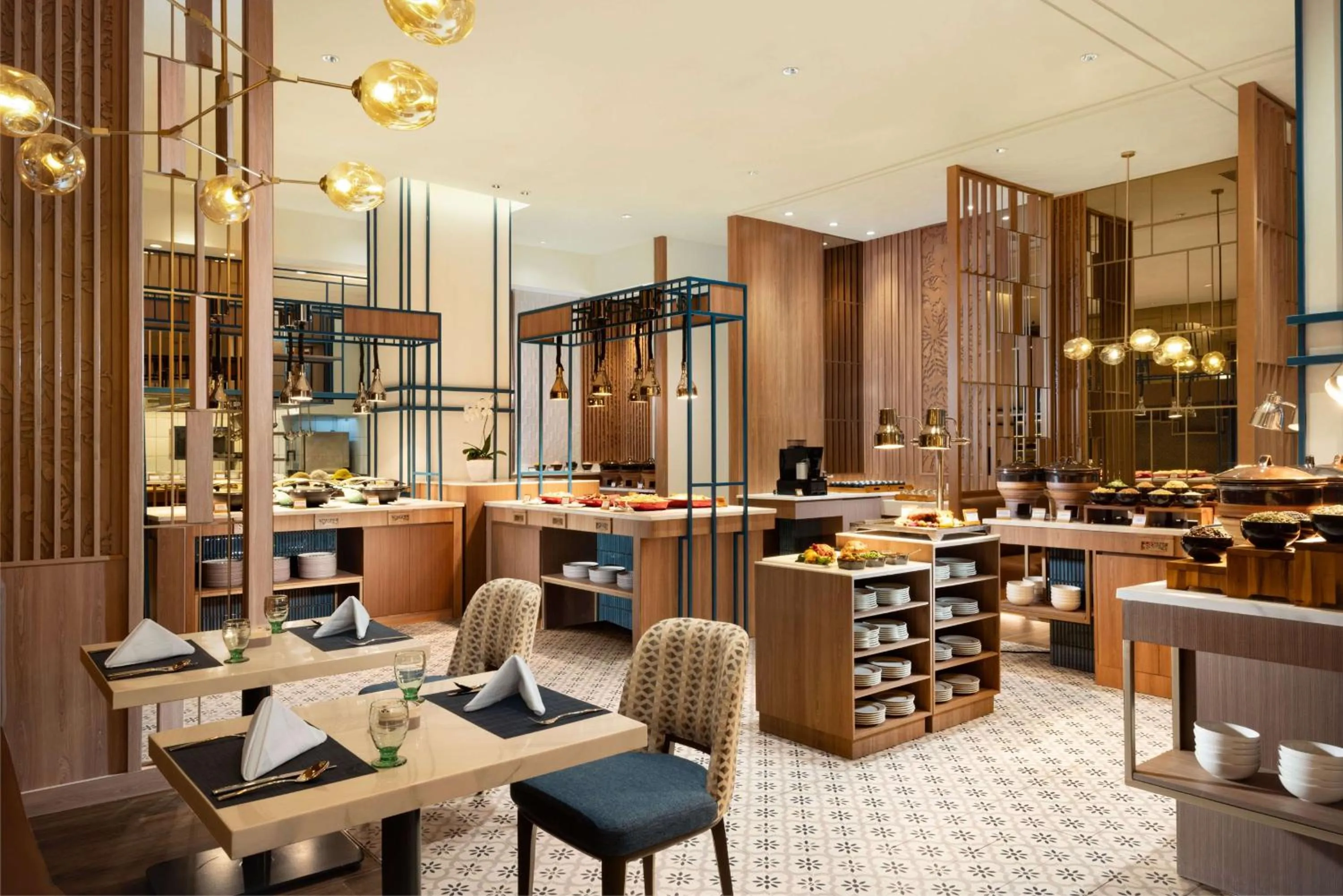 Restaurant/places to eat in DoubleTree by Hilton Jakarta Bintaro Jaya