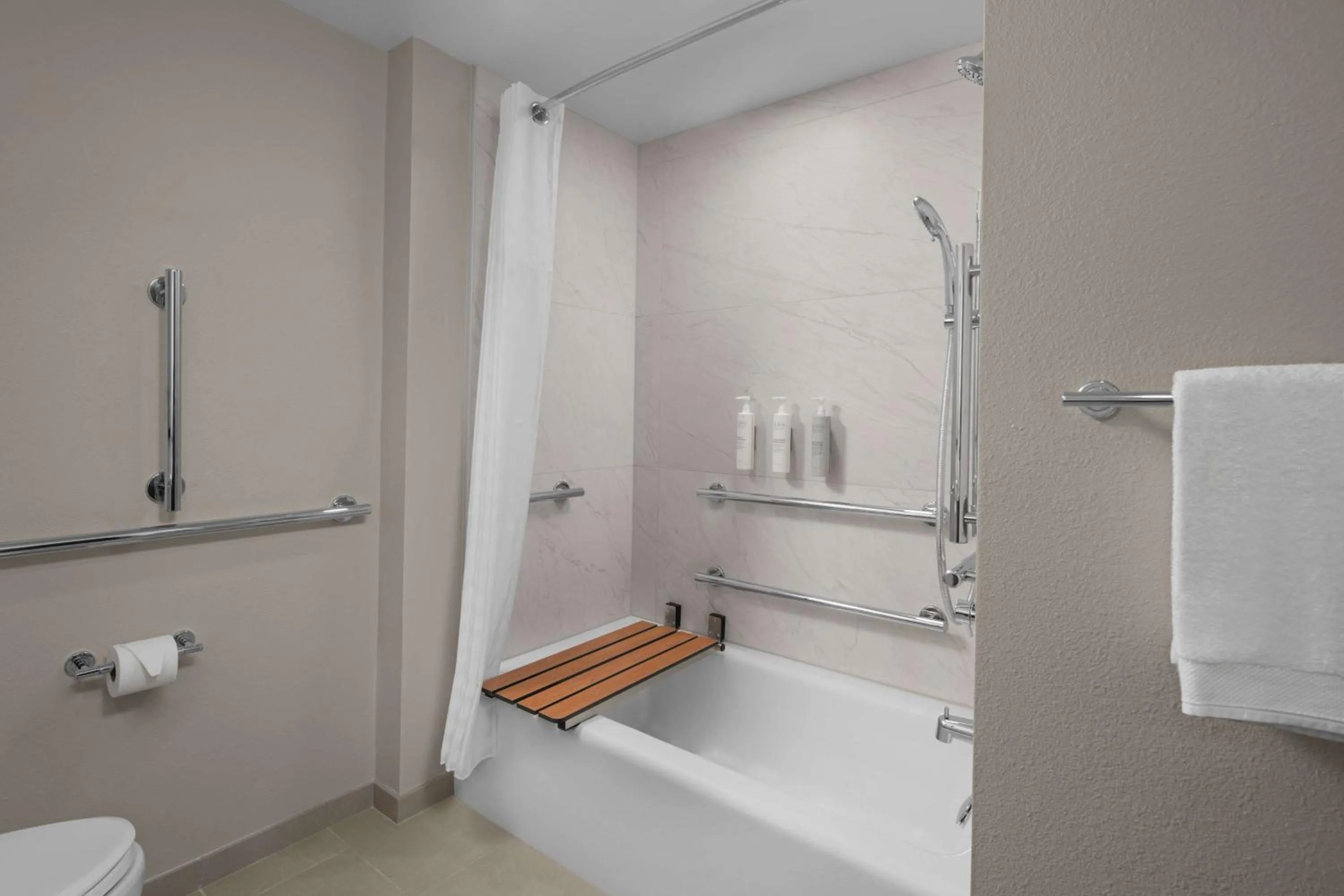 Bathroom in Embassy Suites By Hilton Madison Downtown