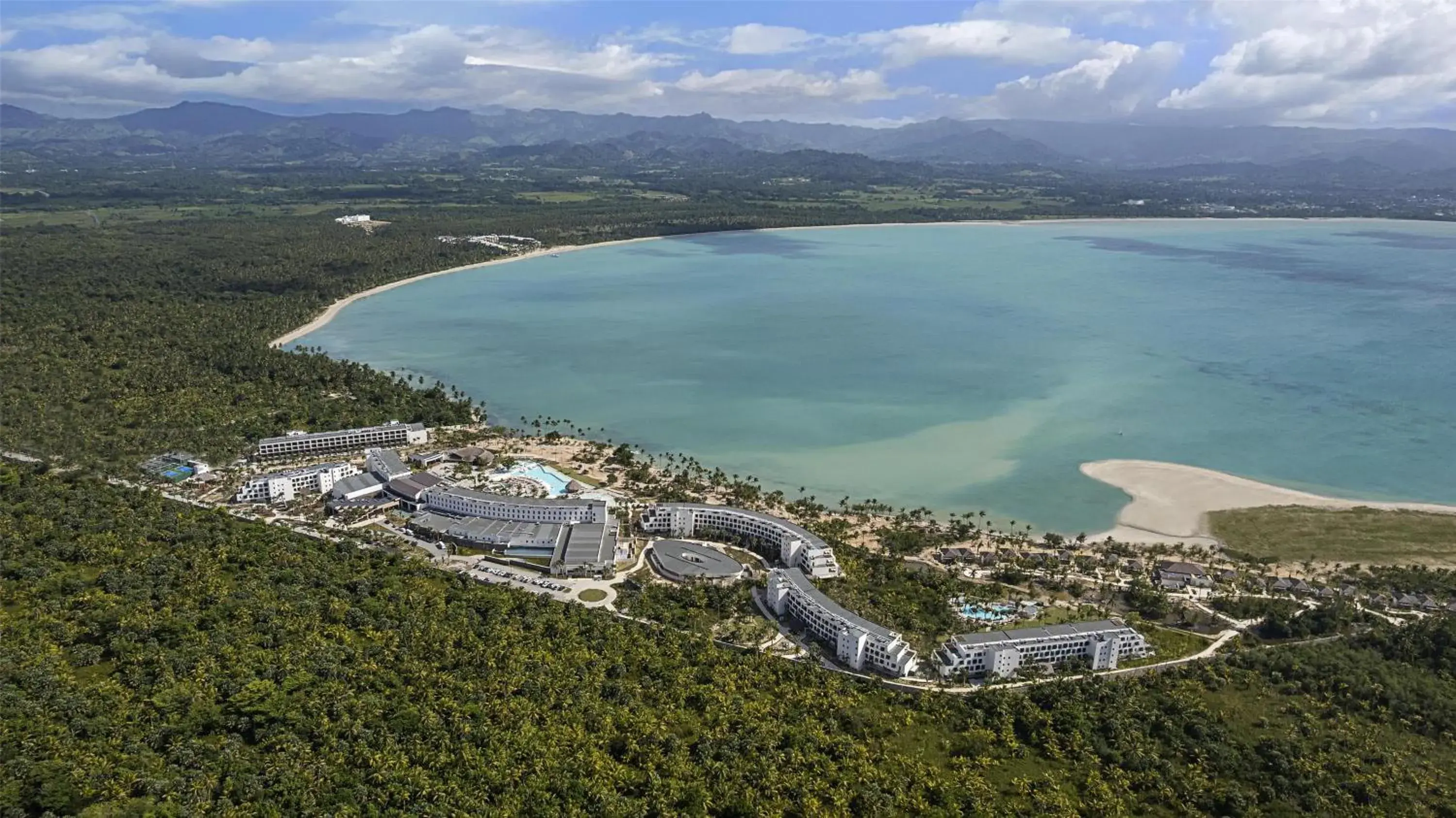 Property building in Zemi Miches Punta Cana All-Inclusive Resort, Curio by Hilton Property building in Zemi Miches Punta Cana All-Inclusive Resort, Curio by Hilton