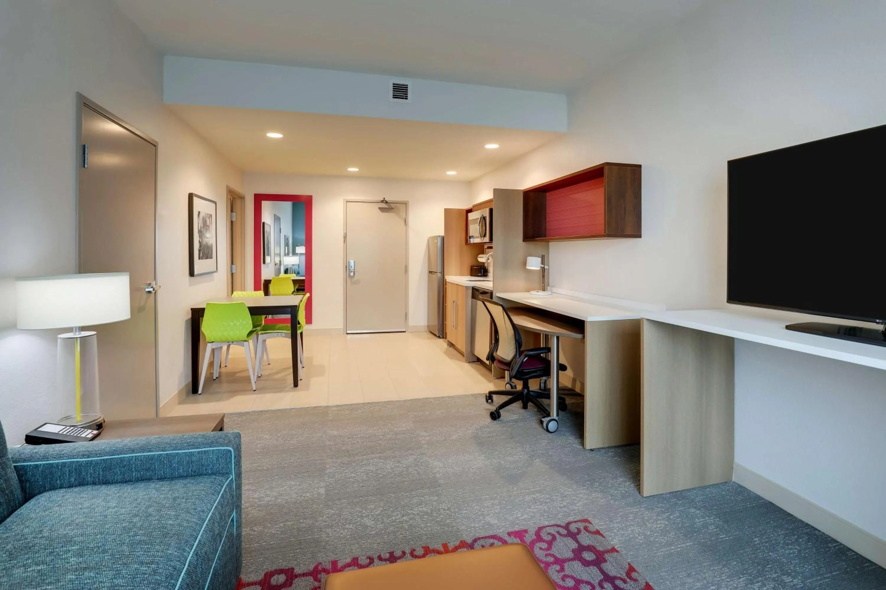 Living room in Home2 Suites By Hilton Sanford