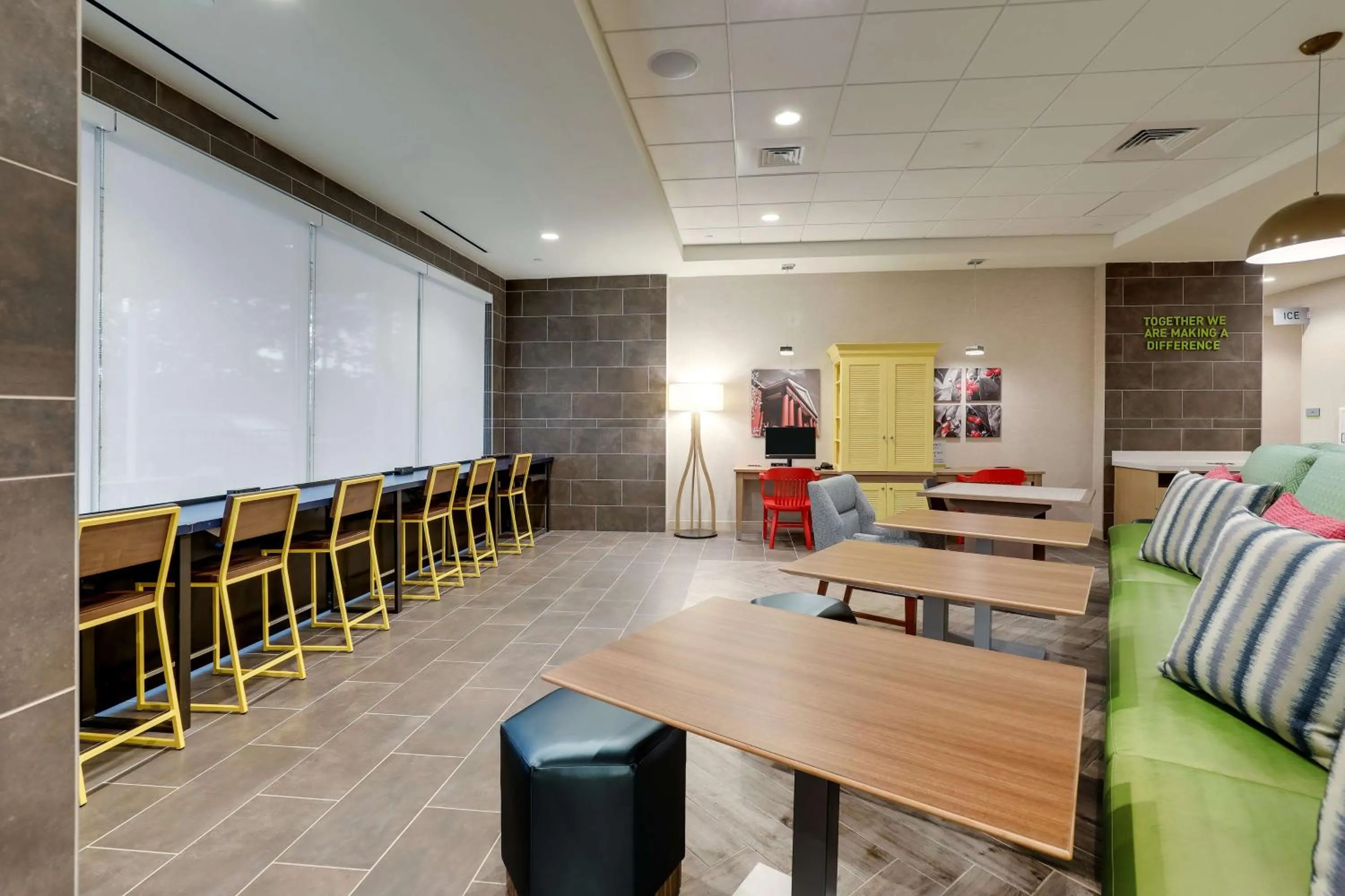 Lobby or reception in Home2 Suites By Hilton Sanford