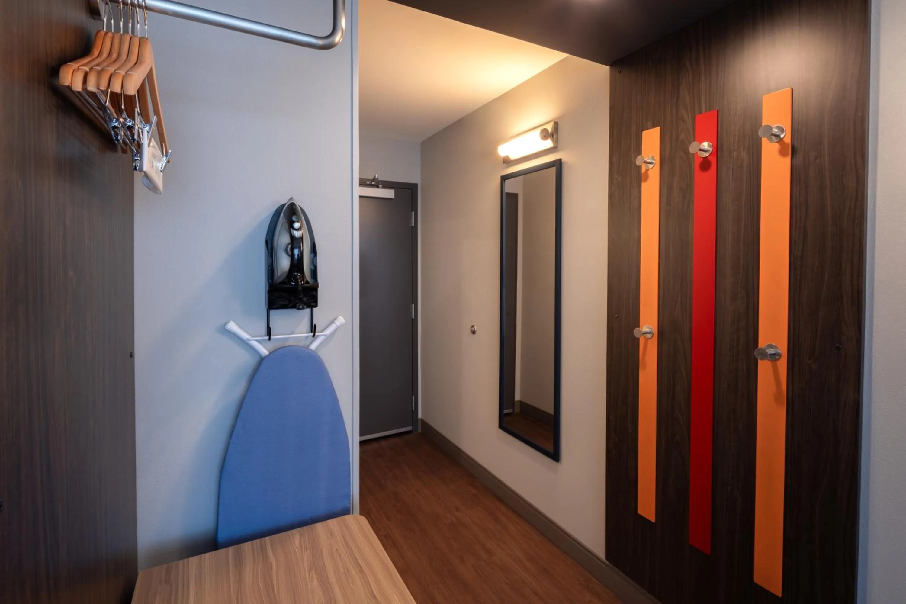 Bedroom in Tru By Hilton Yakima Airport