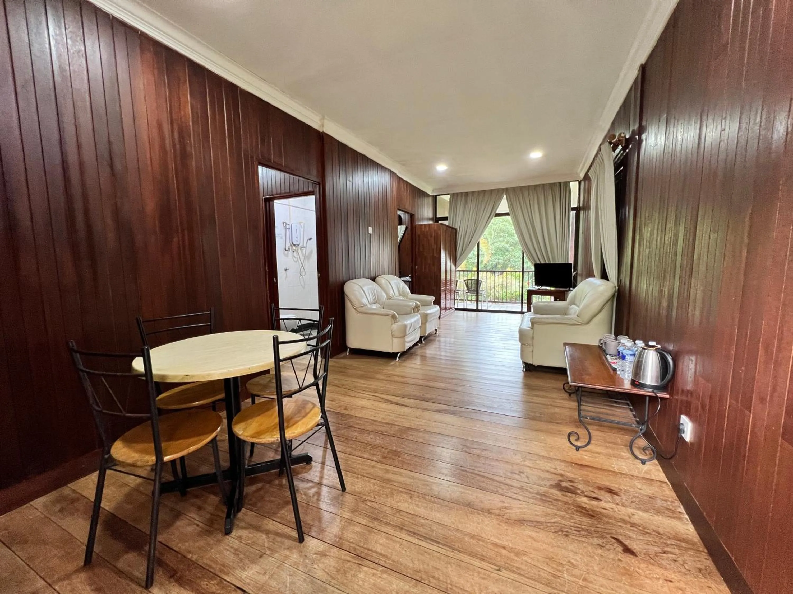 LiLLA Hilltop Retreat - Janda Baik