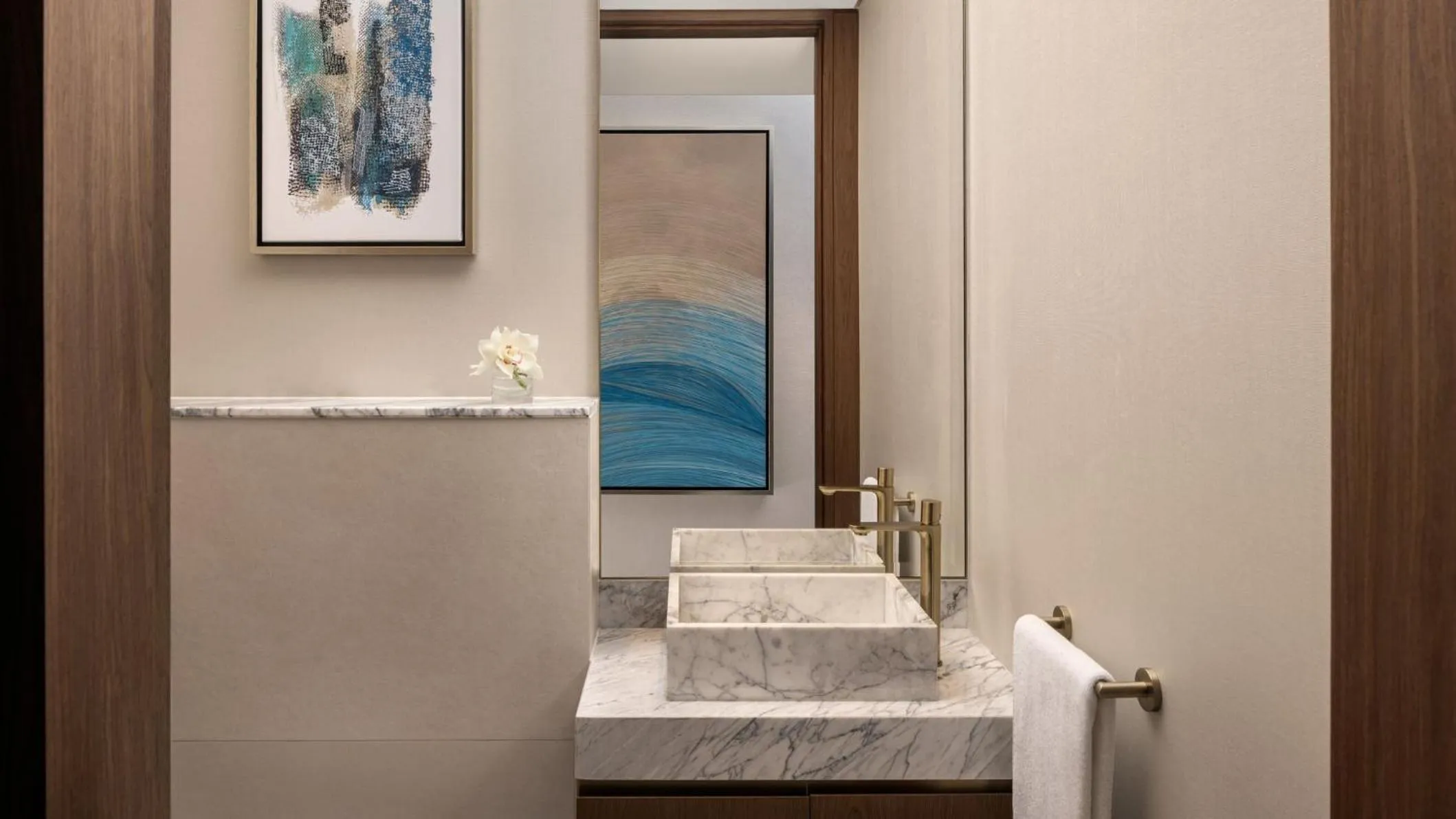 Bathroom in InterContinental Residences Dubai Business Bay by IHG