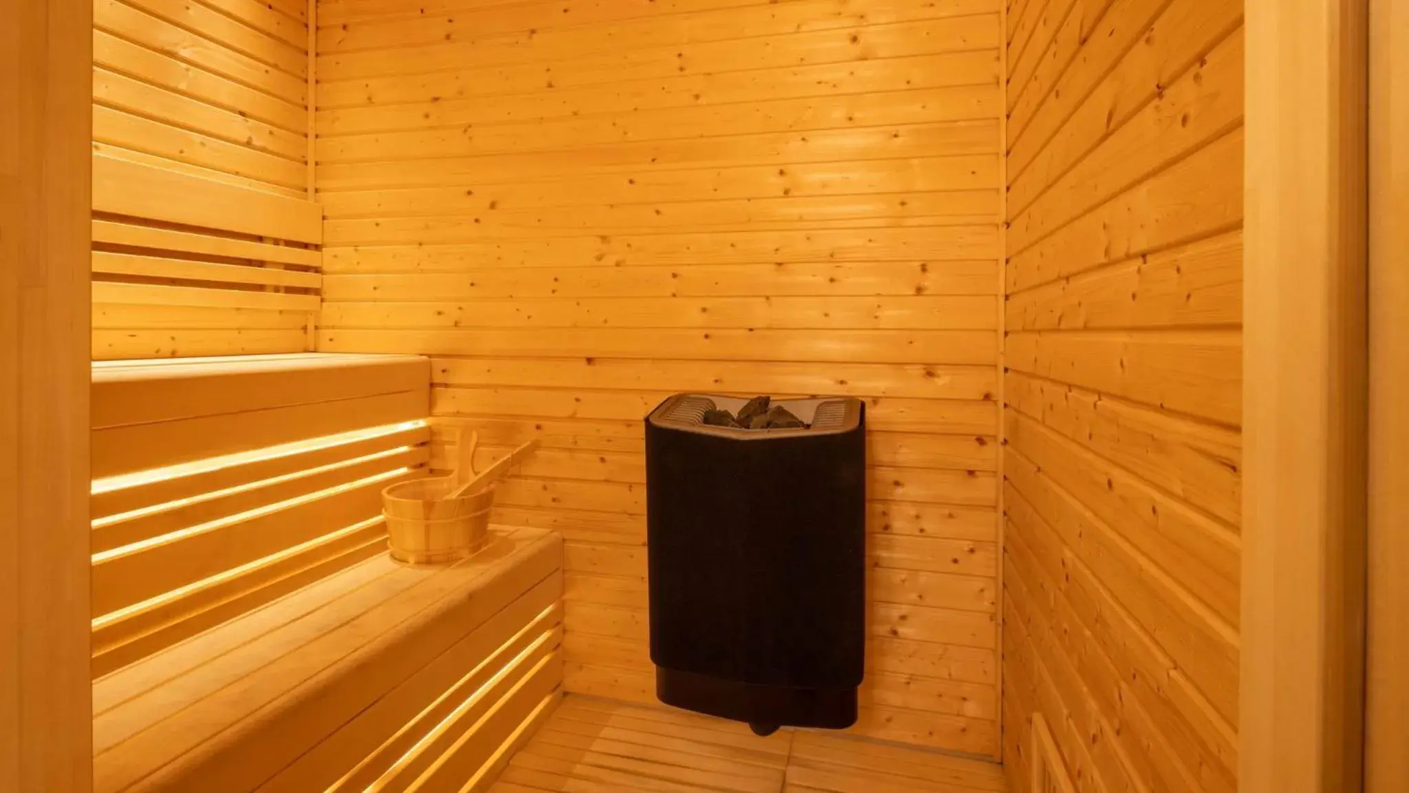 Fitness centre/facilities in InterContinental Residences Dubai Business Bay by IHG Fitness centre/facilities in InterContinental Residences Dubai Business Bay by IHG