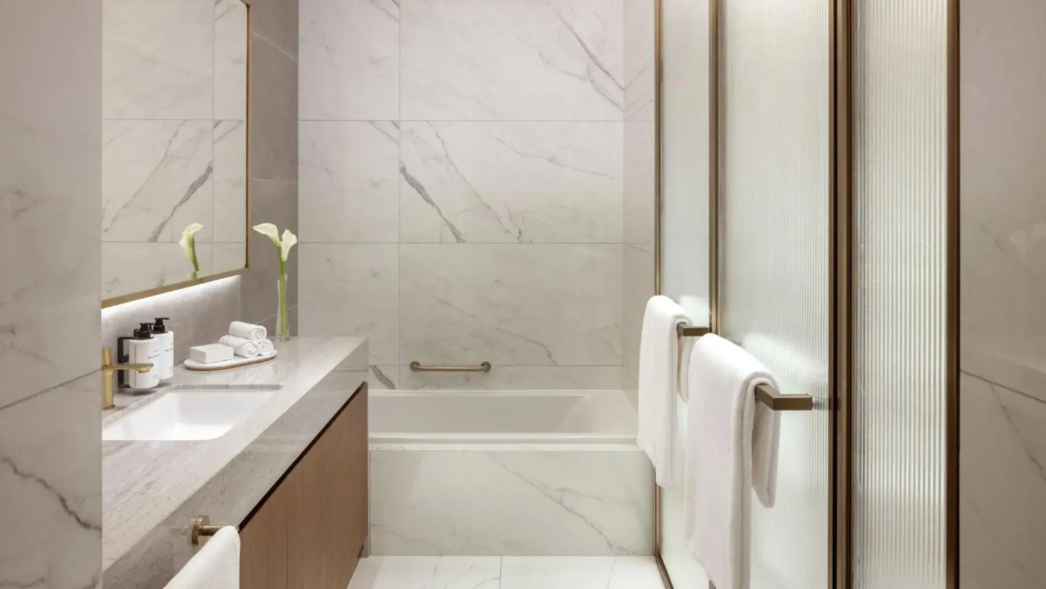 Bathroom in InterContinental Residences Dubai Business Bay by IHG Bathroom in InterContinental Residences Dubai Business Bay by IHG