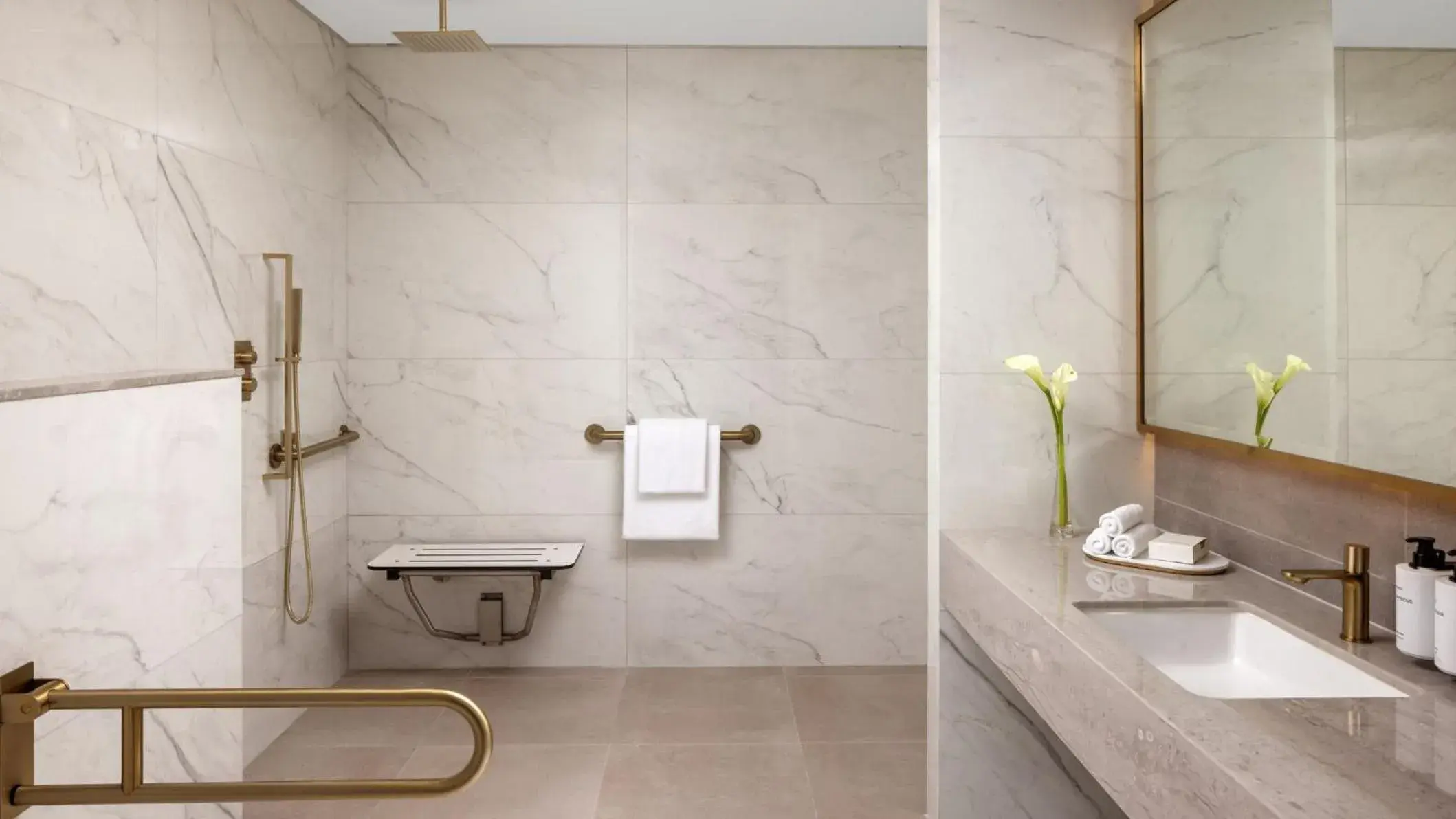 Bathroom in InterContinental Residences Dubai Business Bay by IHG Bathroom in InterContinental Residences Dubai Business Bay by IHG