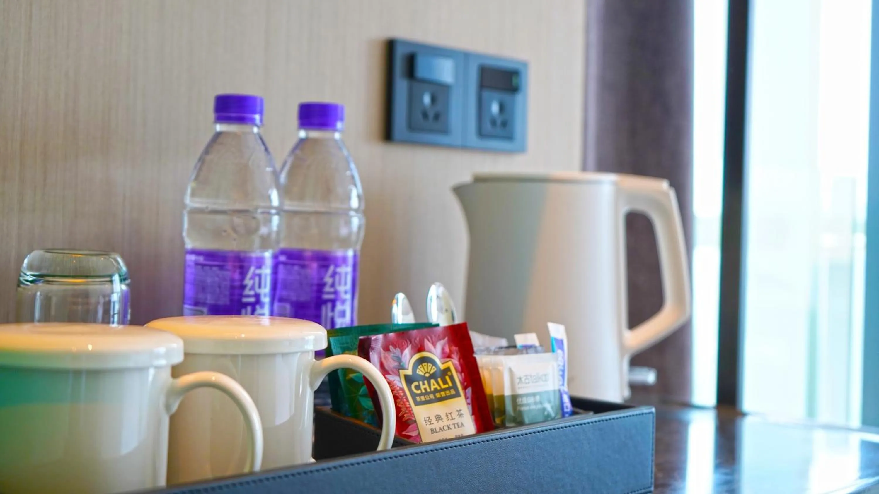 Coffee/tea facilities in Holiday Inn Shijiazhuang High-tech Zone by IHG