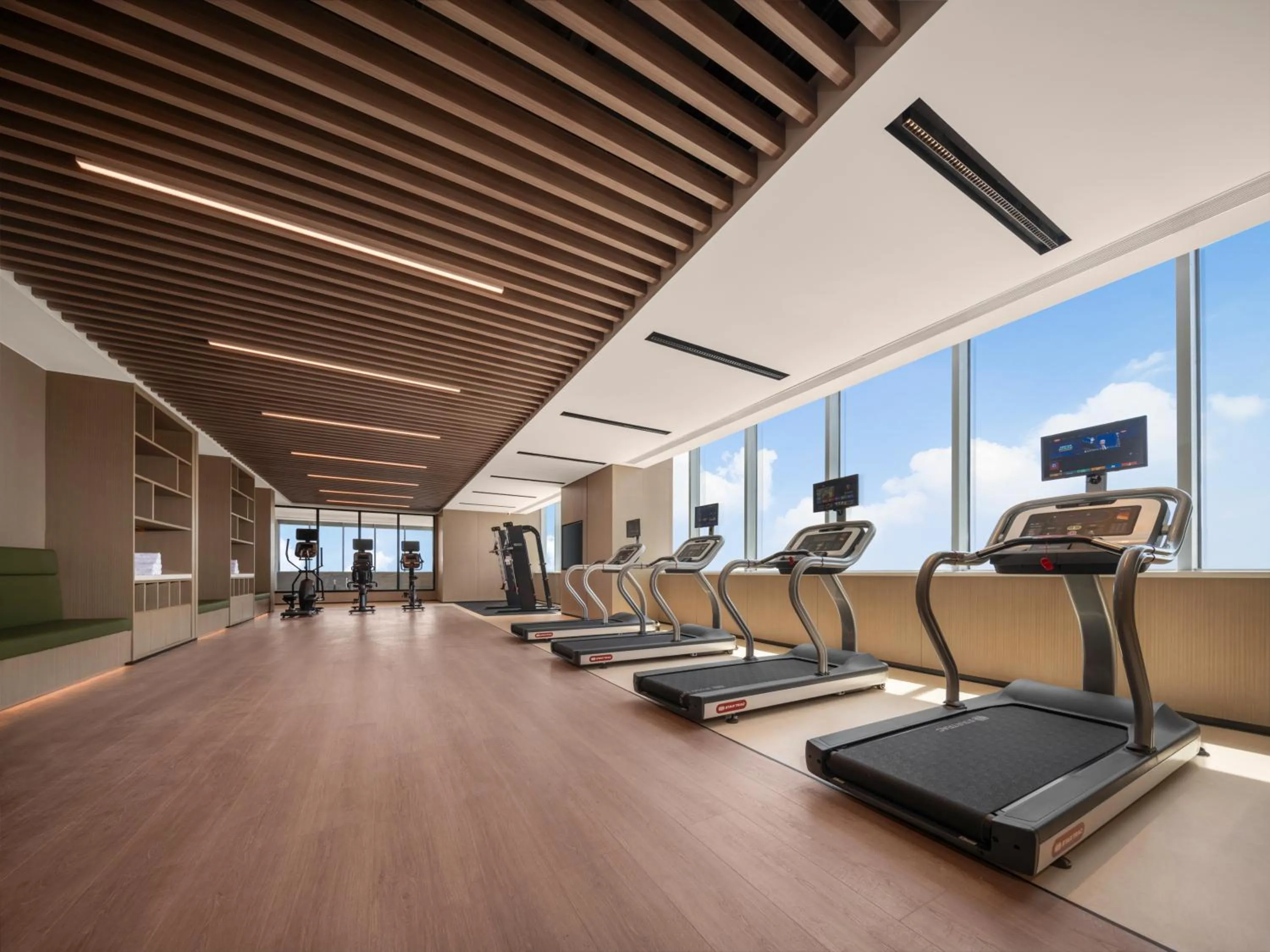 Fitness centre/facilities in Holiday Inn Shijiazhuang High-tech Zone by IHG