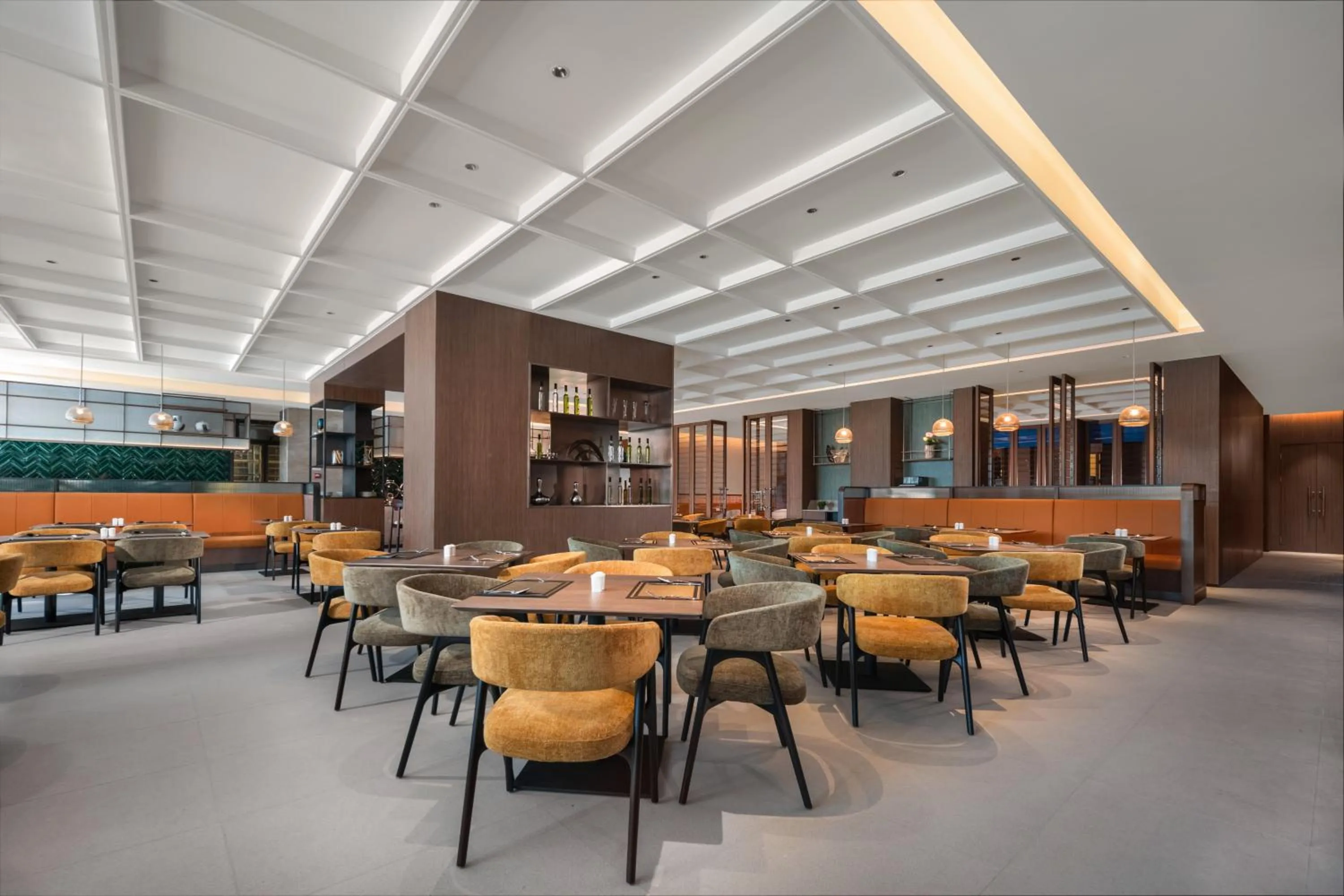 Restaurant/places to eat in Holiday Inn Shijiazhuang High-tech Zone by IHG
