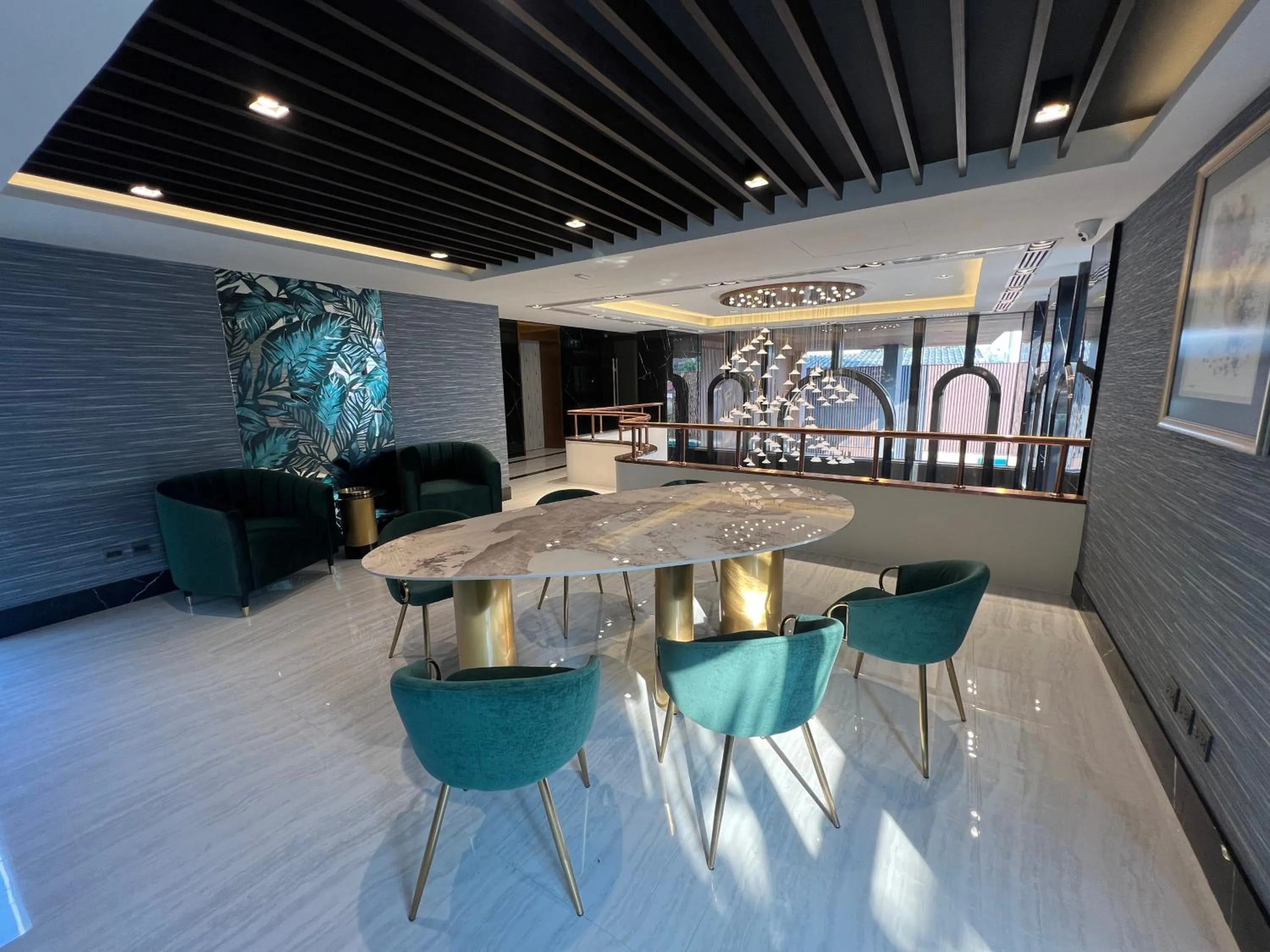 Library in ARNI Skye Hotel