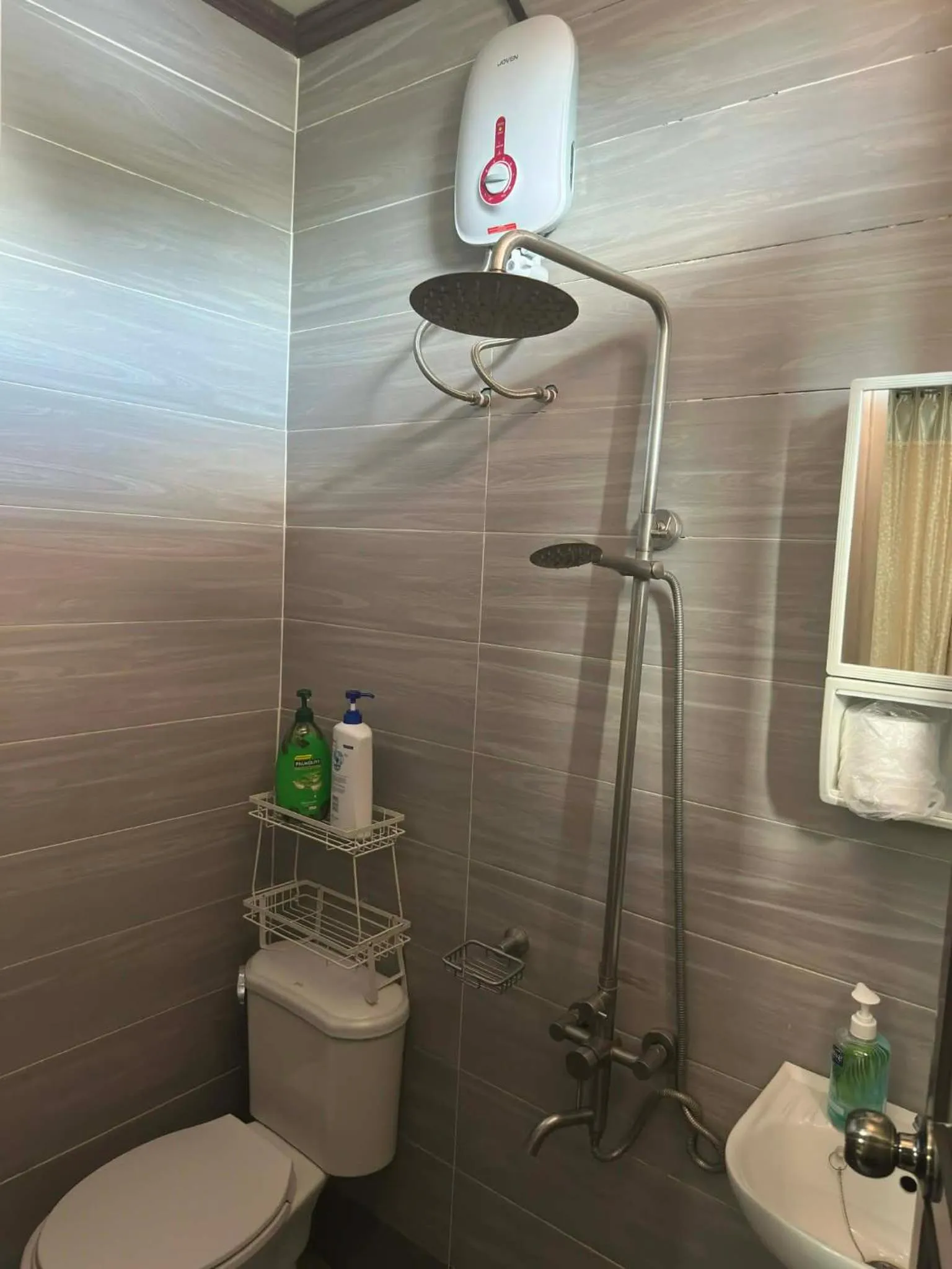 Topaz Bed & Breakfast Hotel