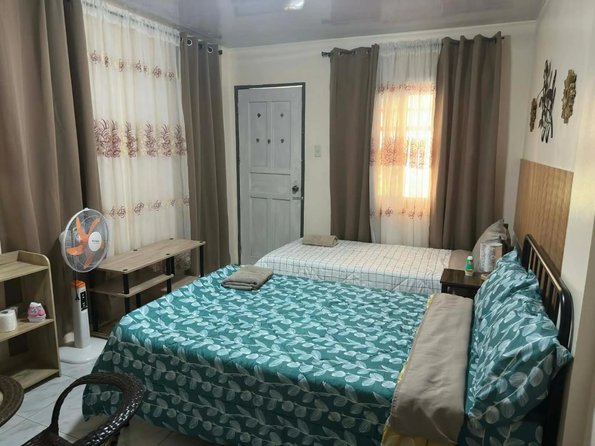 Bed in Topaz Bed & Breakfast Hotel