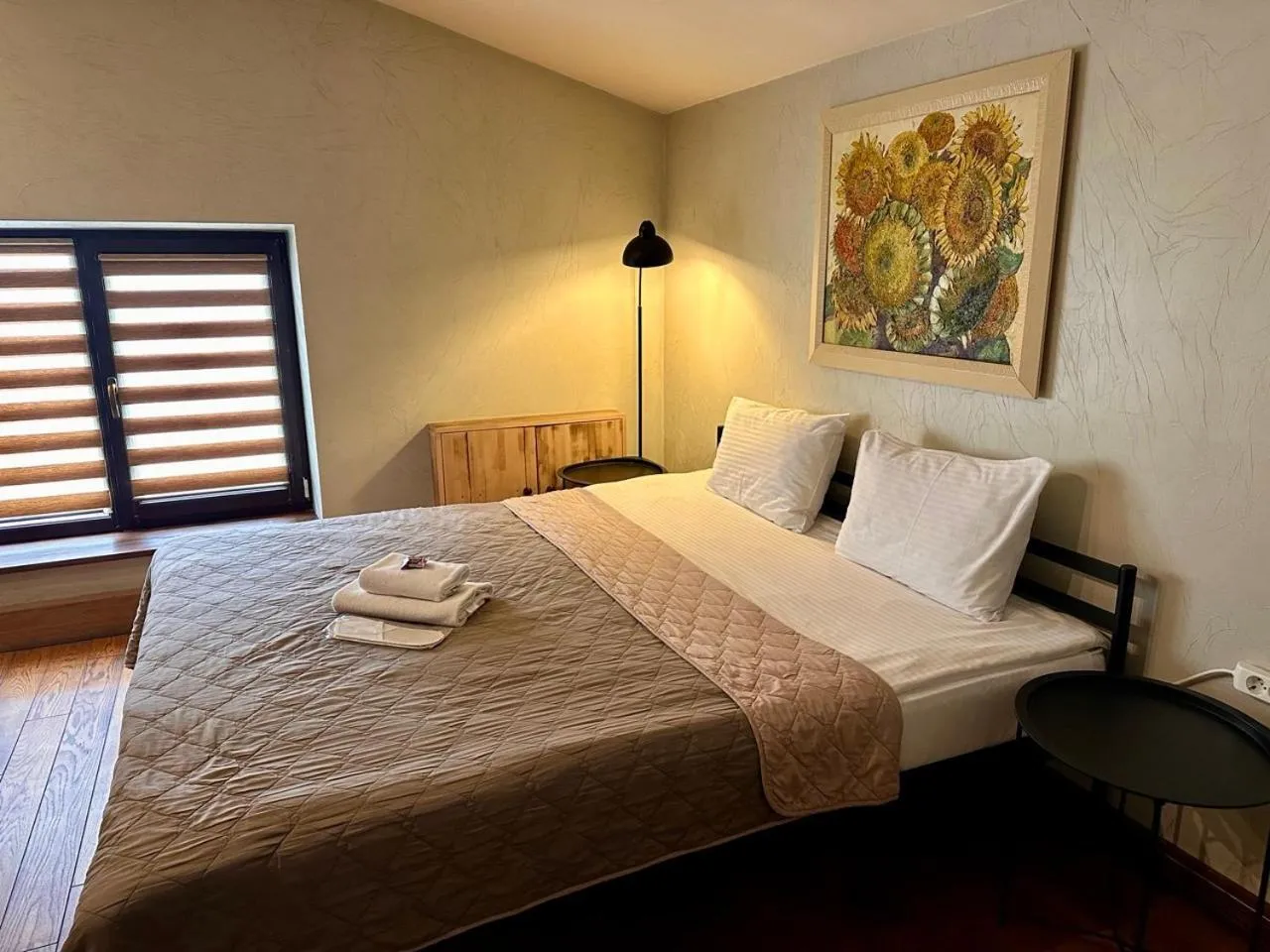 Bed in NeboS Hotel & Restaurant