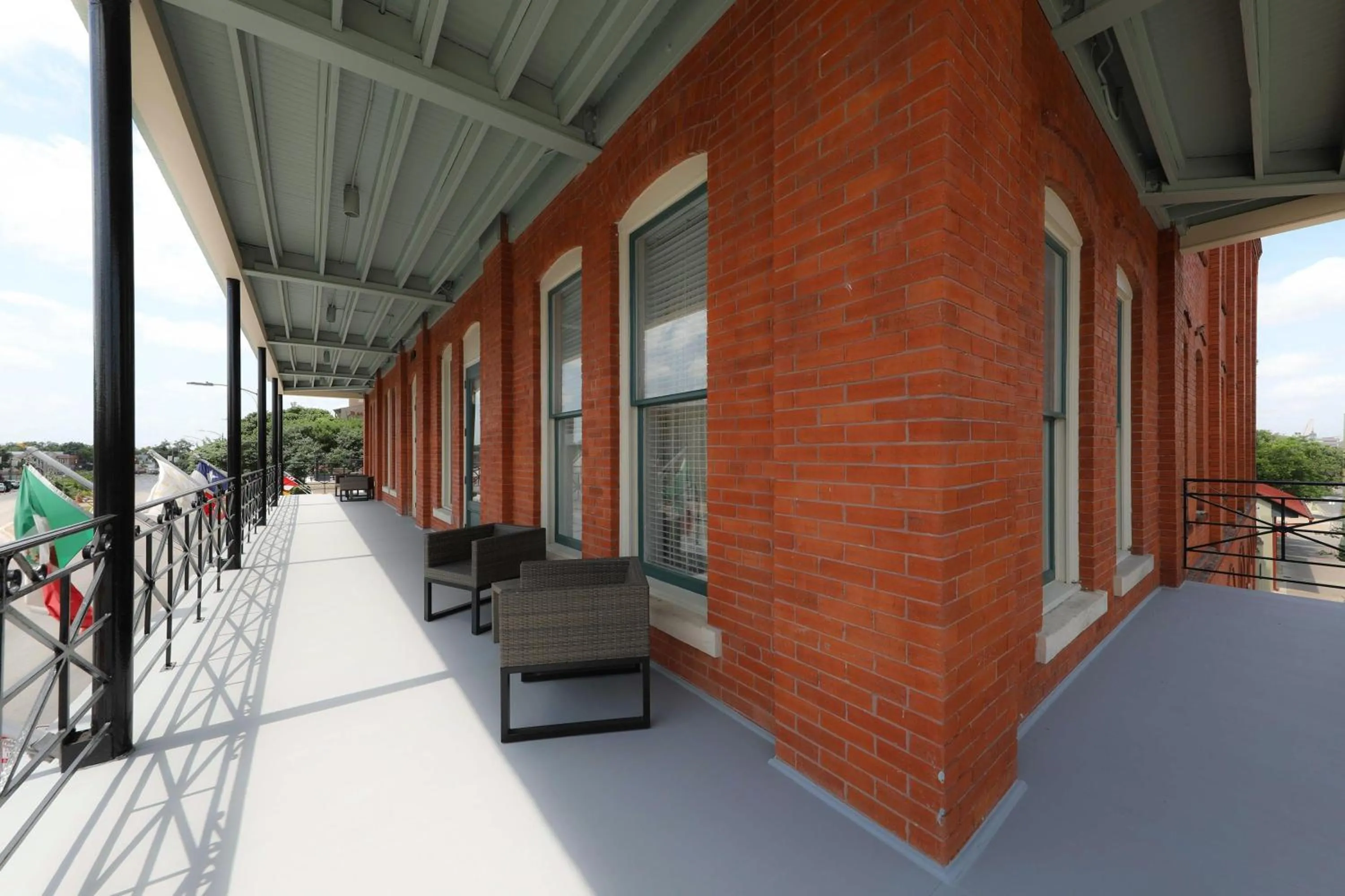 Fitness centre/facilities in Fairmount Hotel