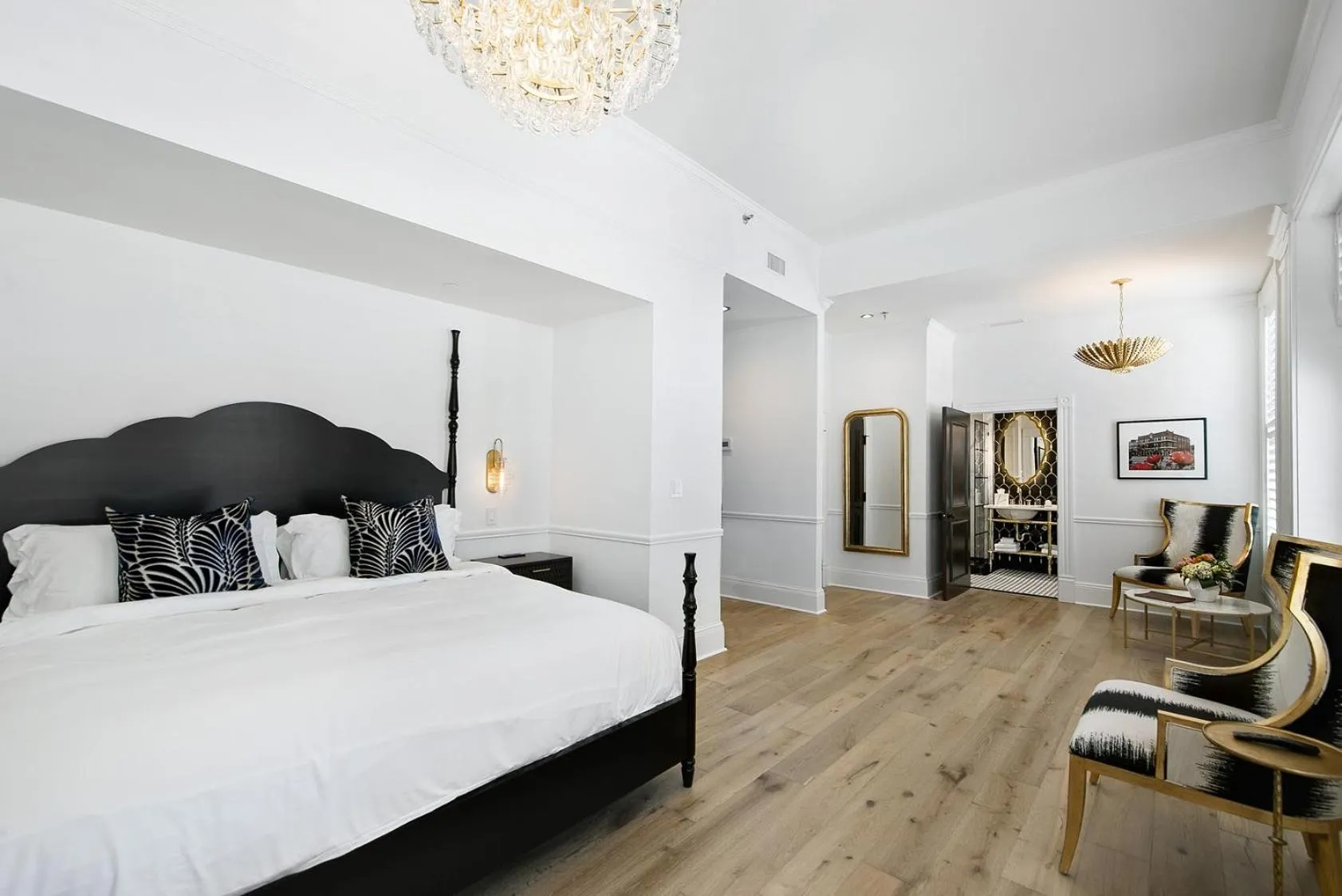 Bed in Fairmount Hotel