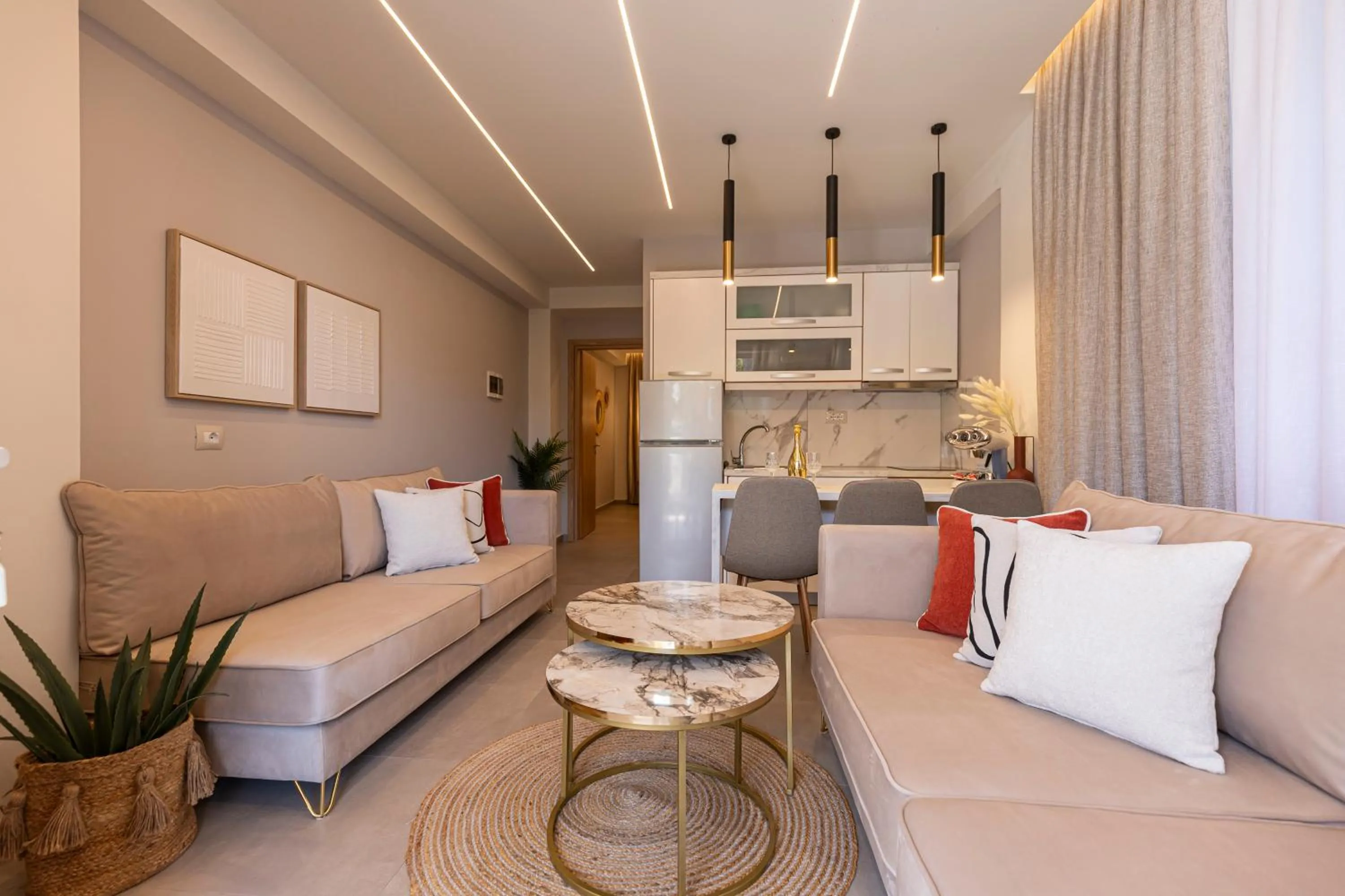 Kitchen or kitchenette in Vila Murati