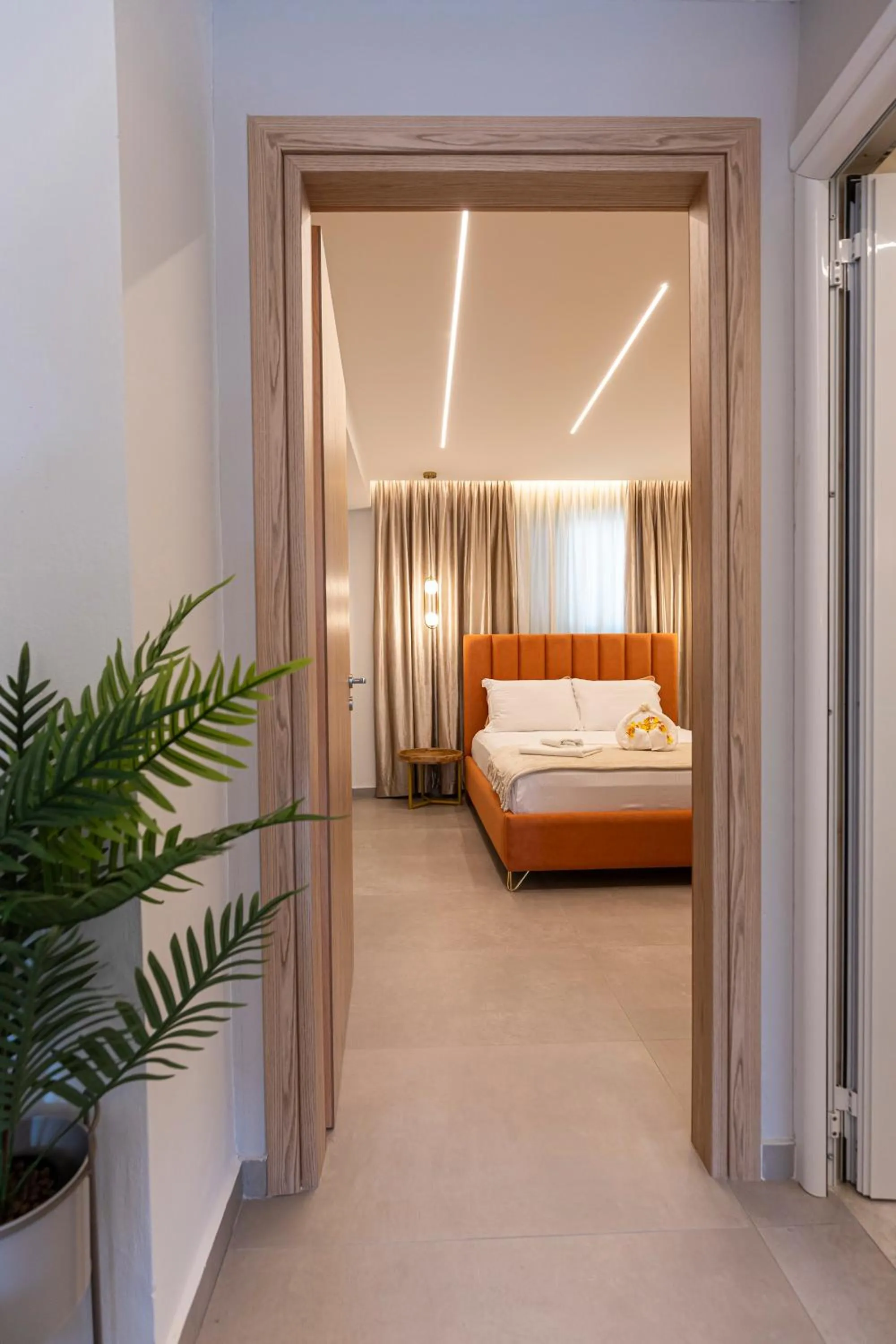 Apartment with Balcony in Vila Murati