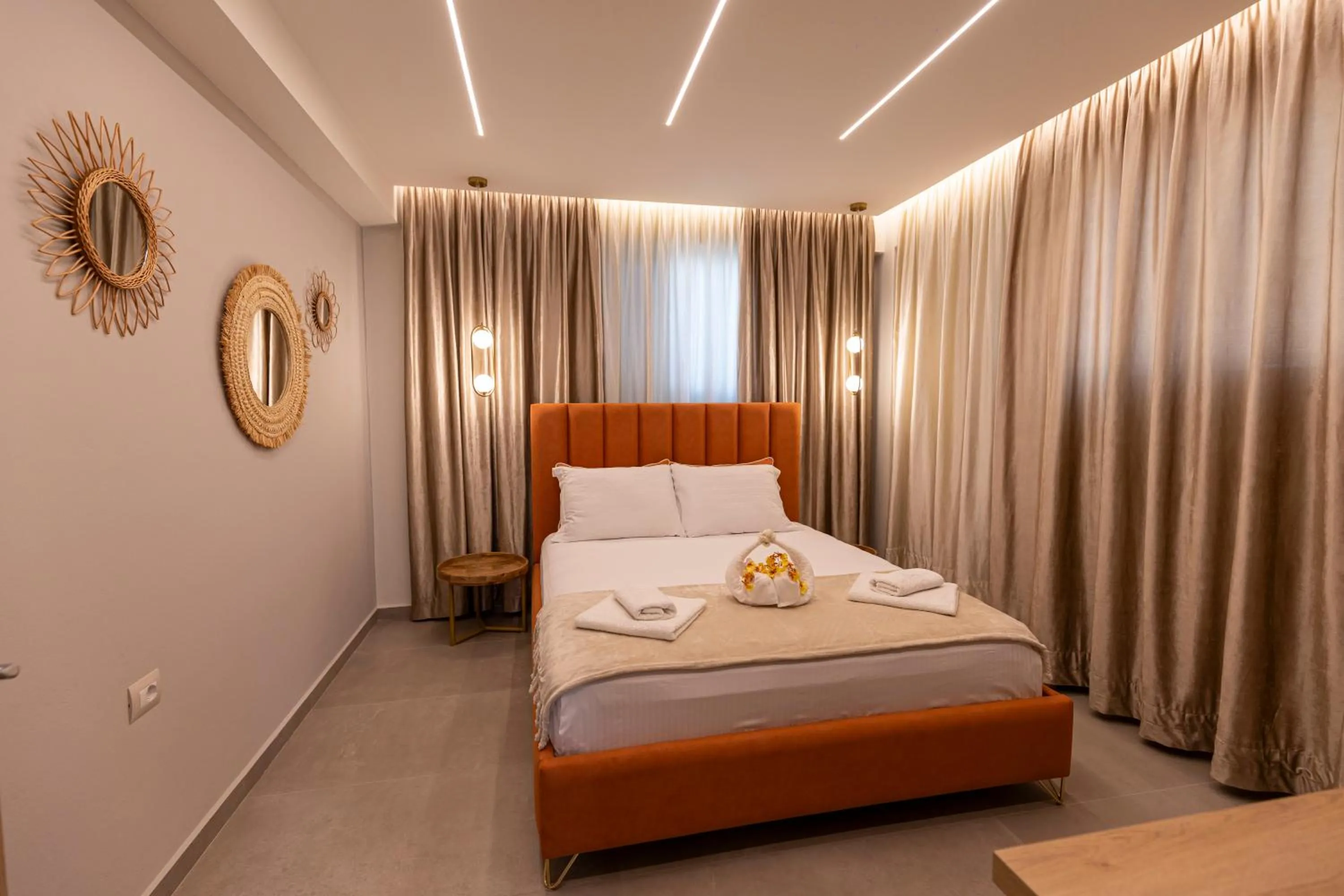 Apartment with Balcony in Vila Murati