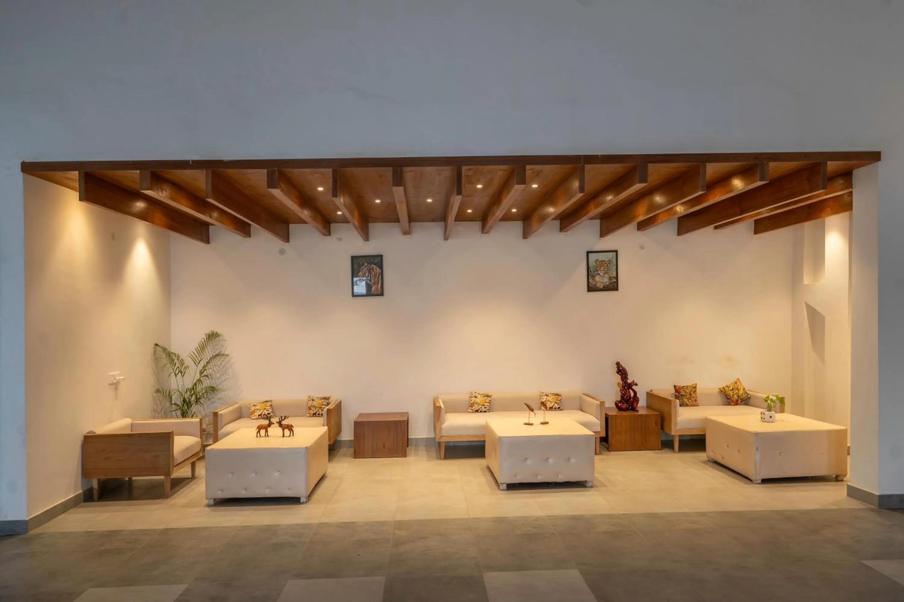 Lobby or reception in Evara Spa & Resort