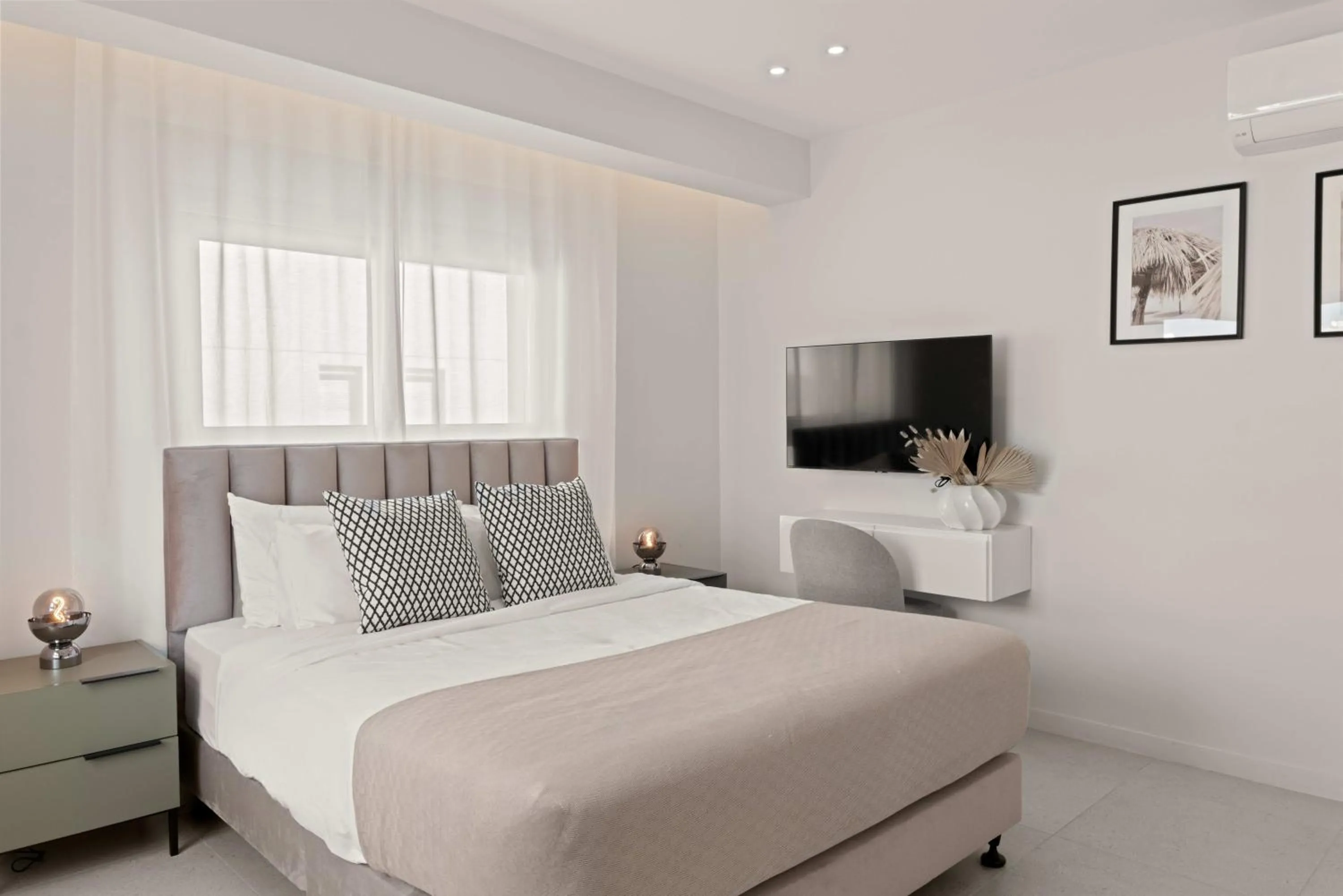 Phaedrus Living: Limassol Seaside Residences 05