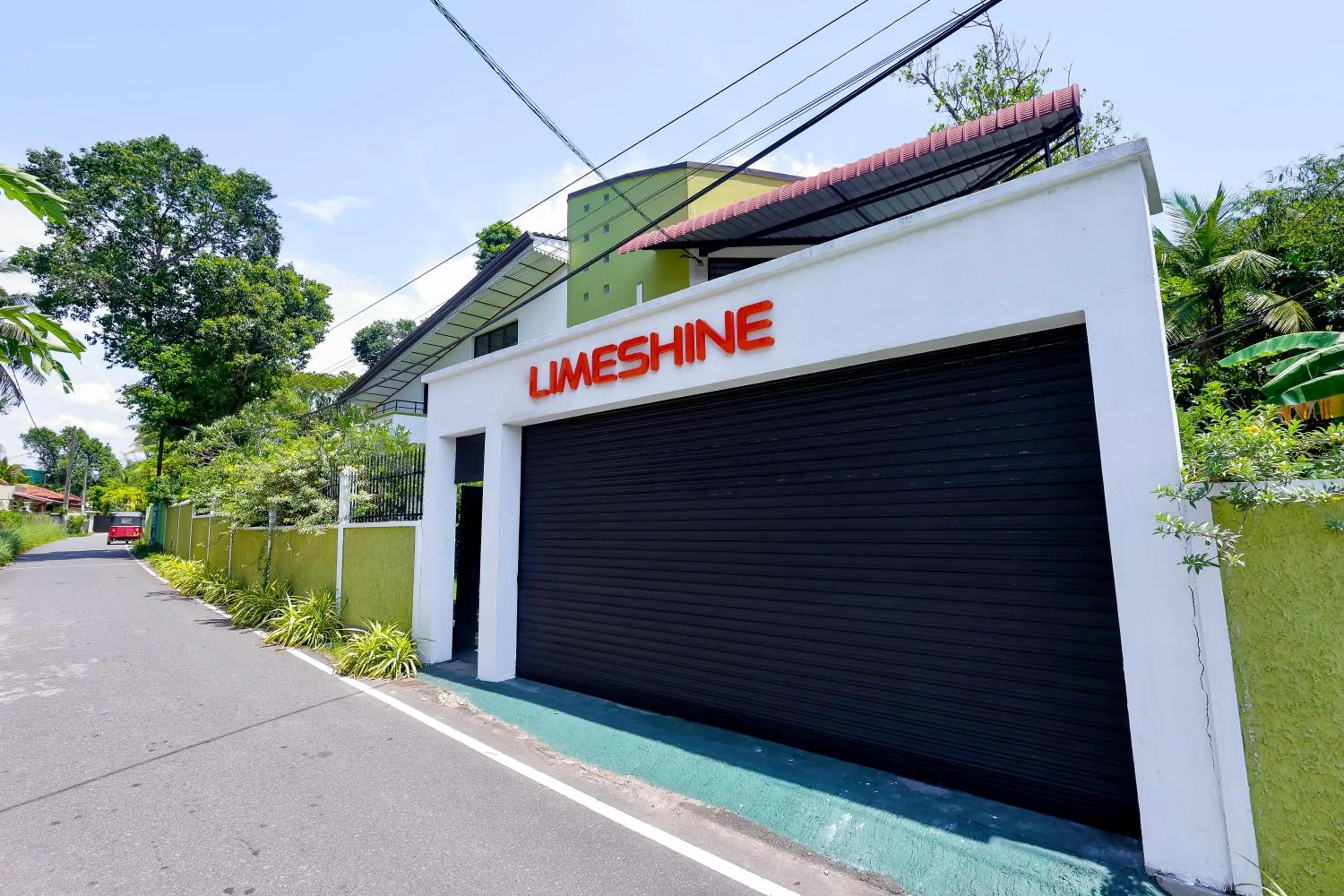 Property building in Limeshine - Airport Transit Hotels & Residences